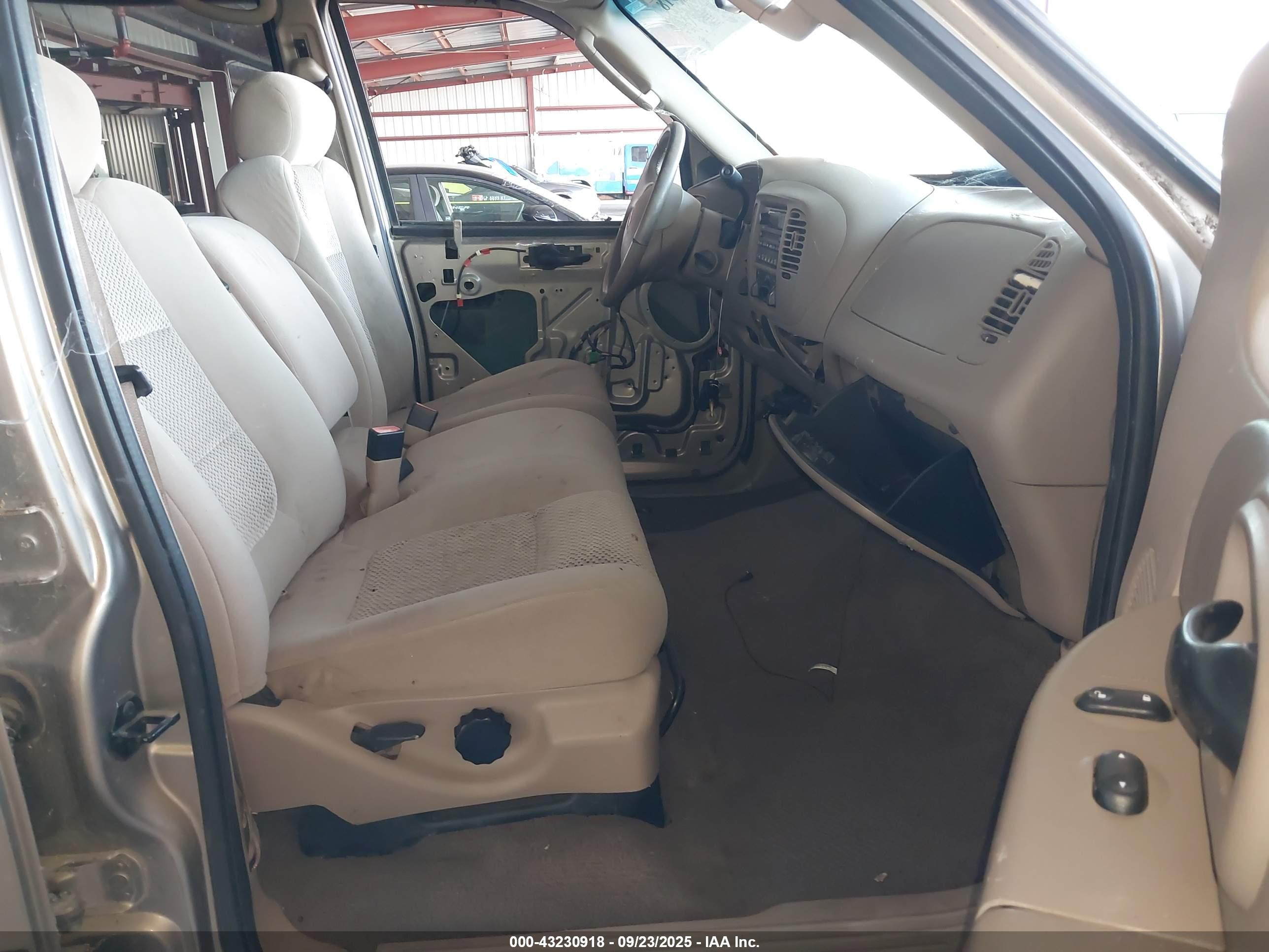 FORD F-150 image 5