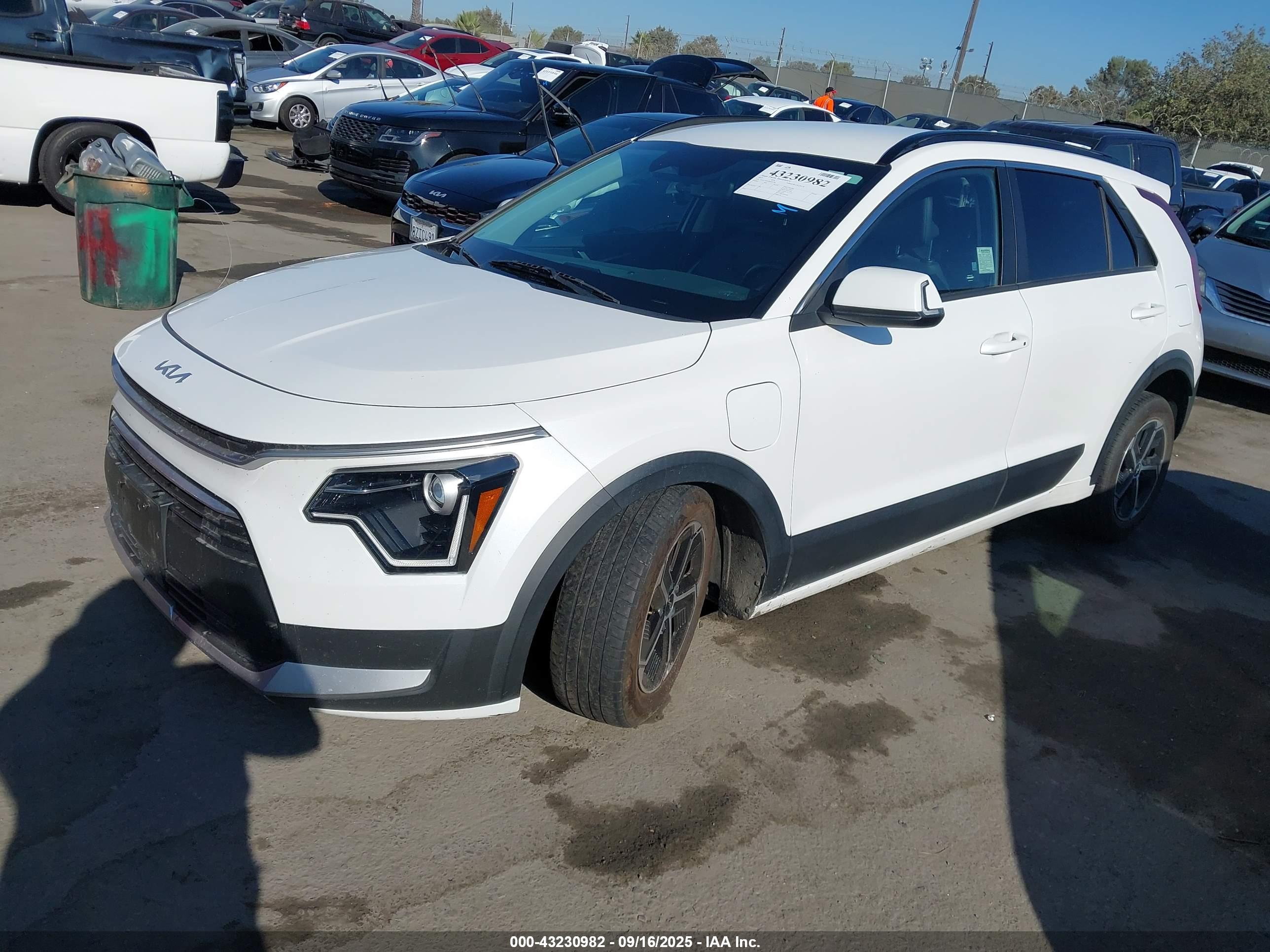 KIA NIRO image 2