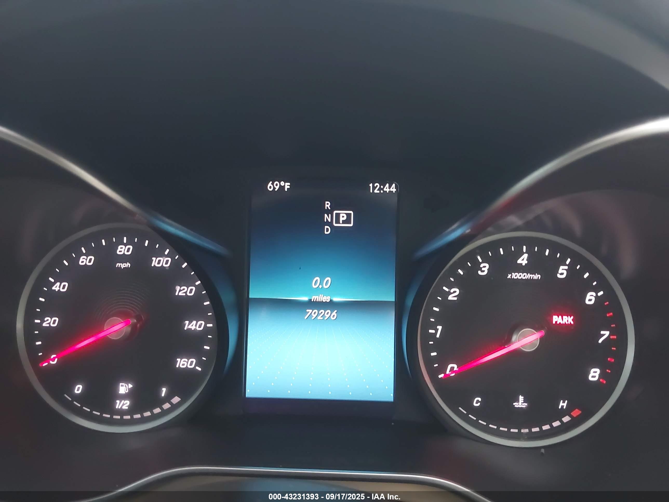 MERCEDES-BENZ C image 7