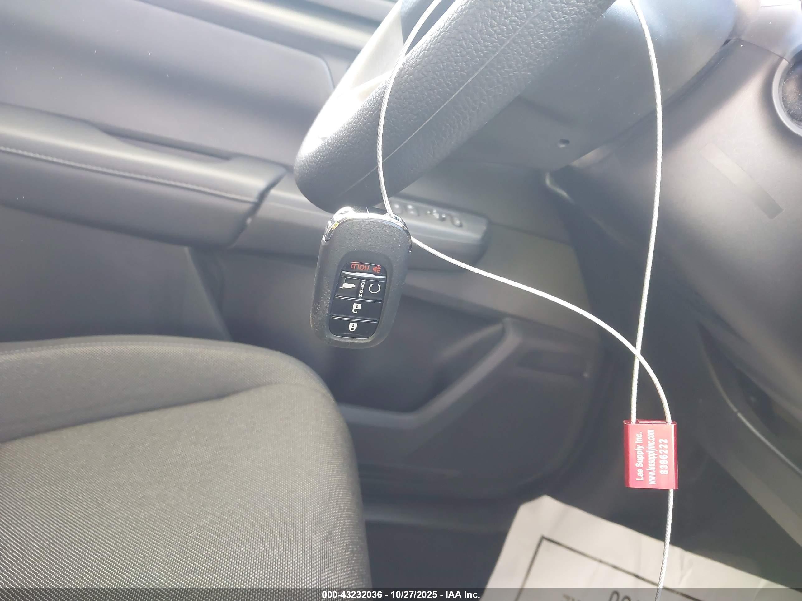 HONDA CR-V image 11