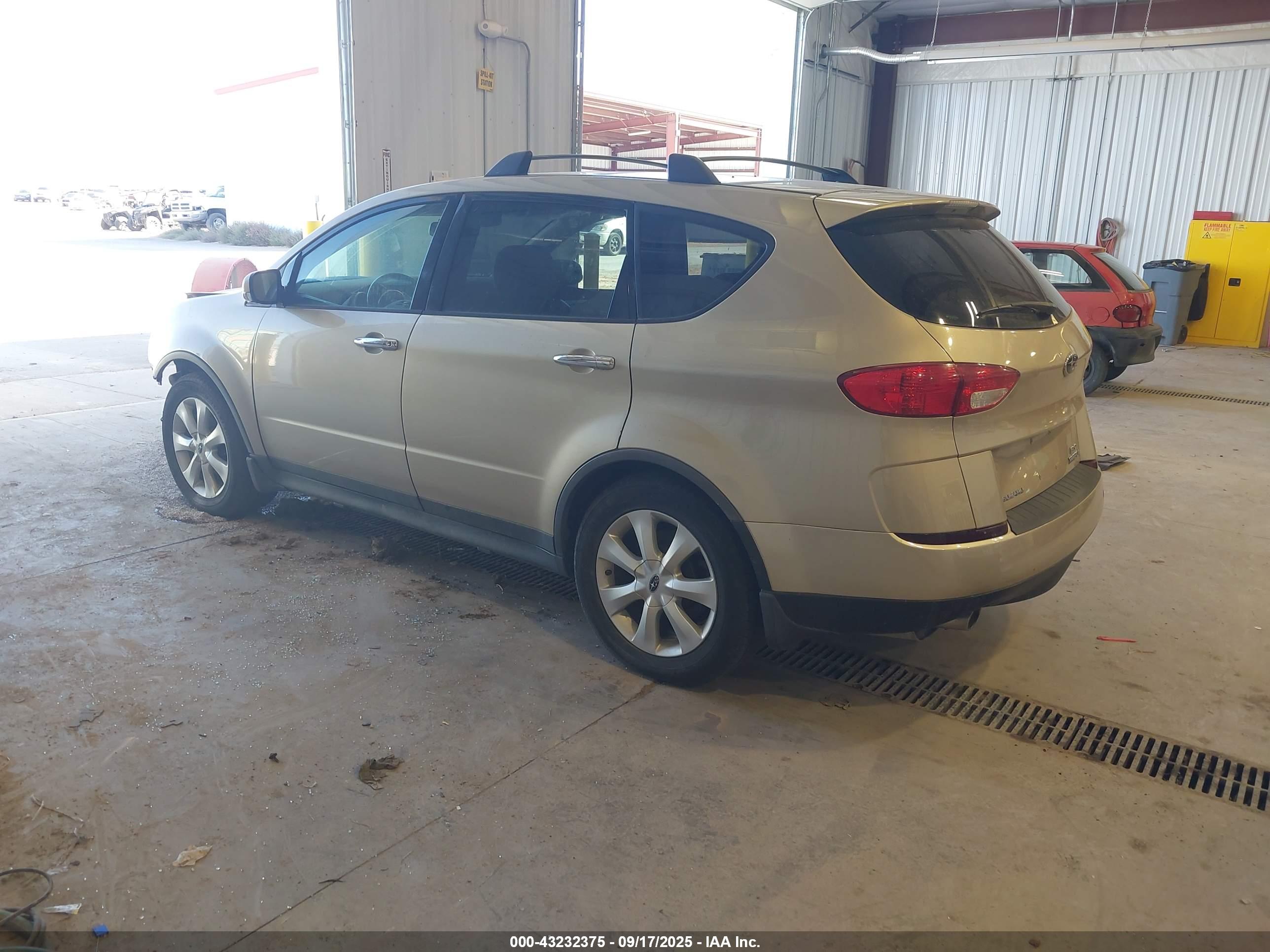SUBARU B9 image 3