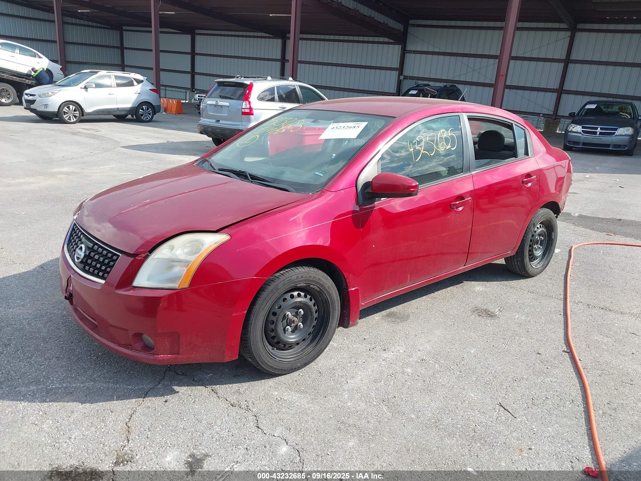 NISSAN SENTRA image 2