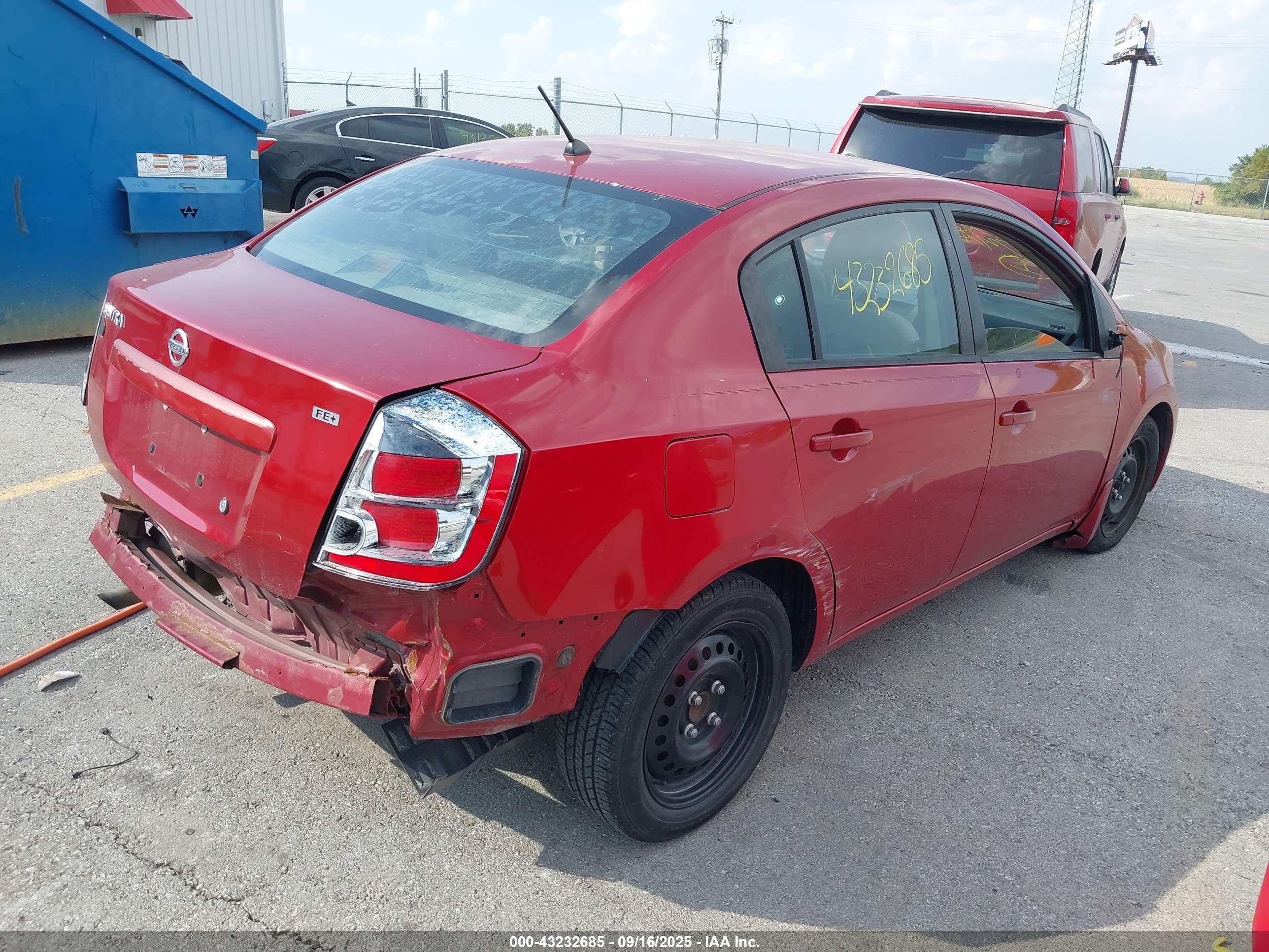 NISSAN SENTRA image 4