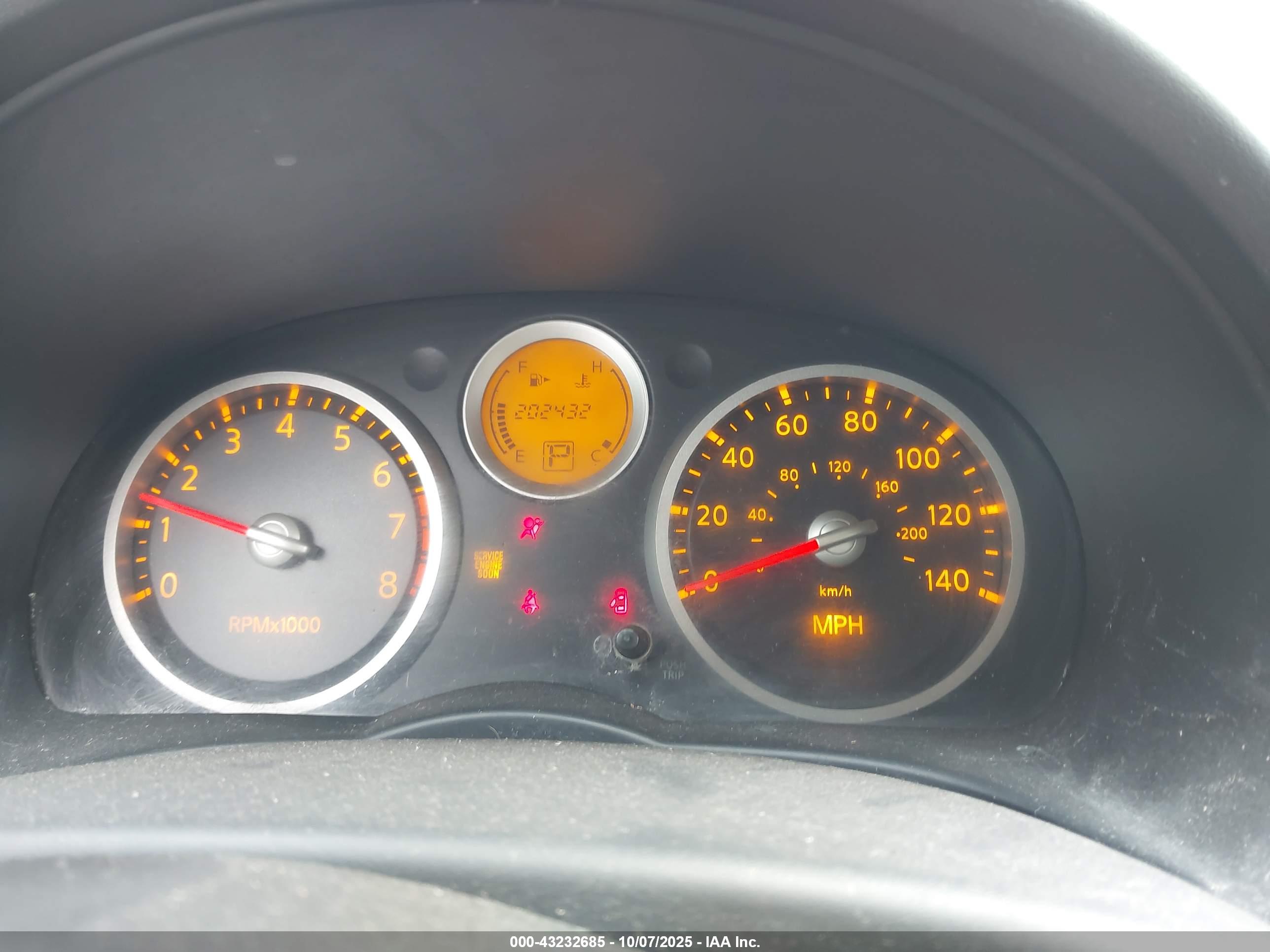 NISSAN SENTRA image 7