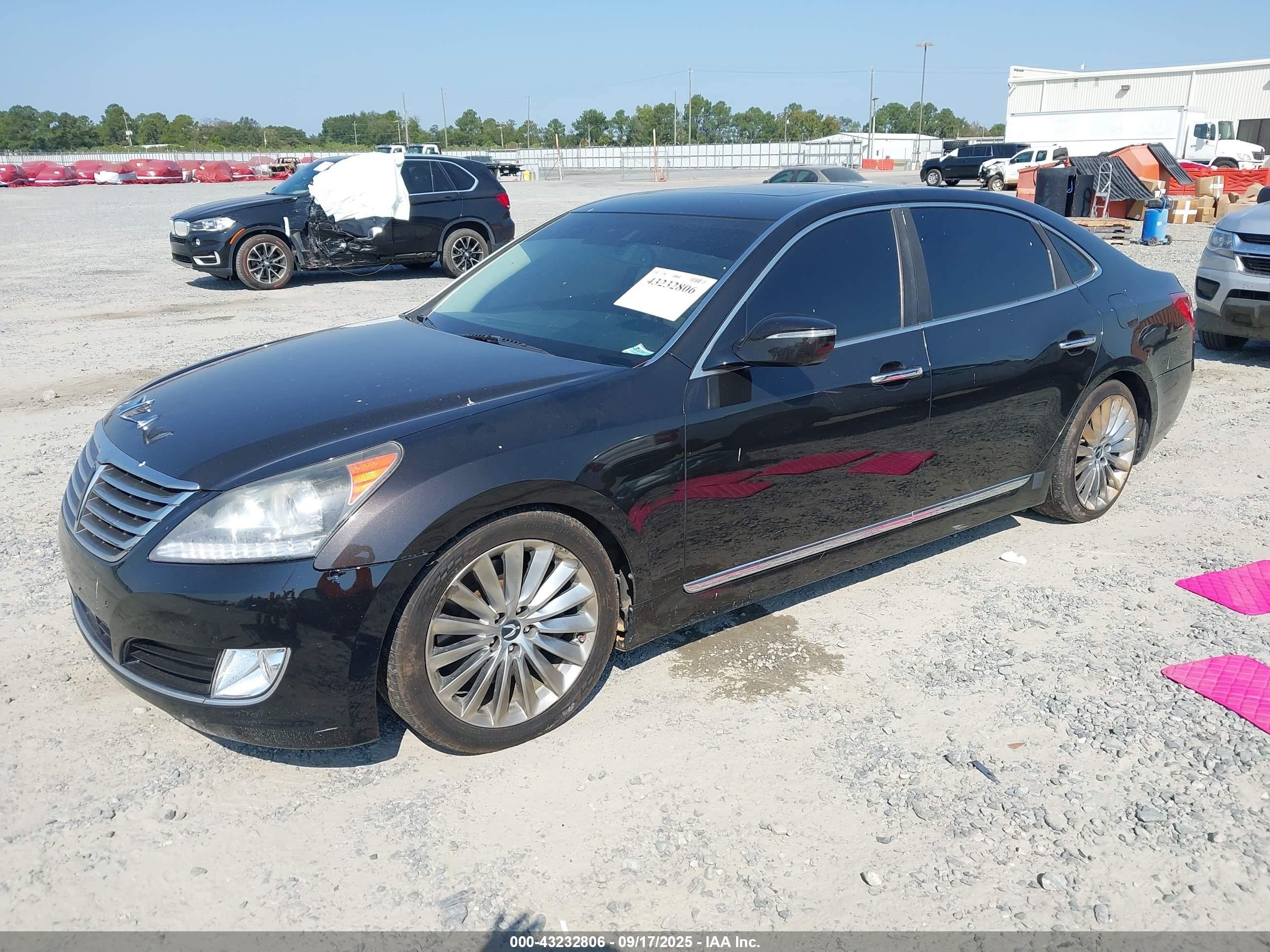 HYUNDAI EQUUS image 2