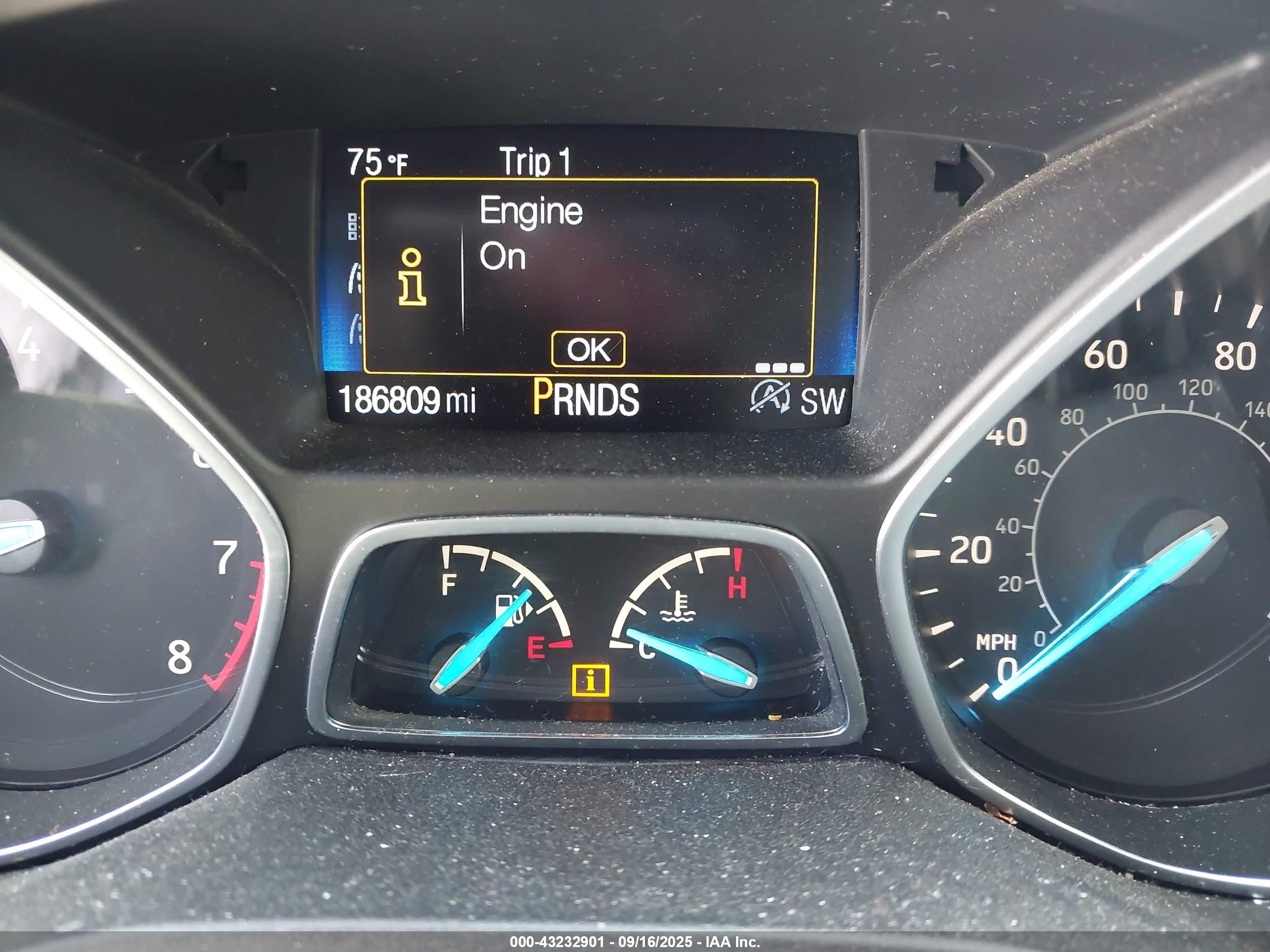 FORD ESCAPE image 7