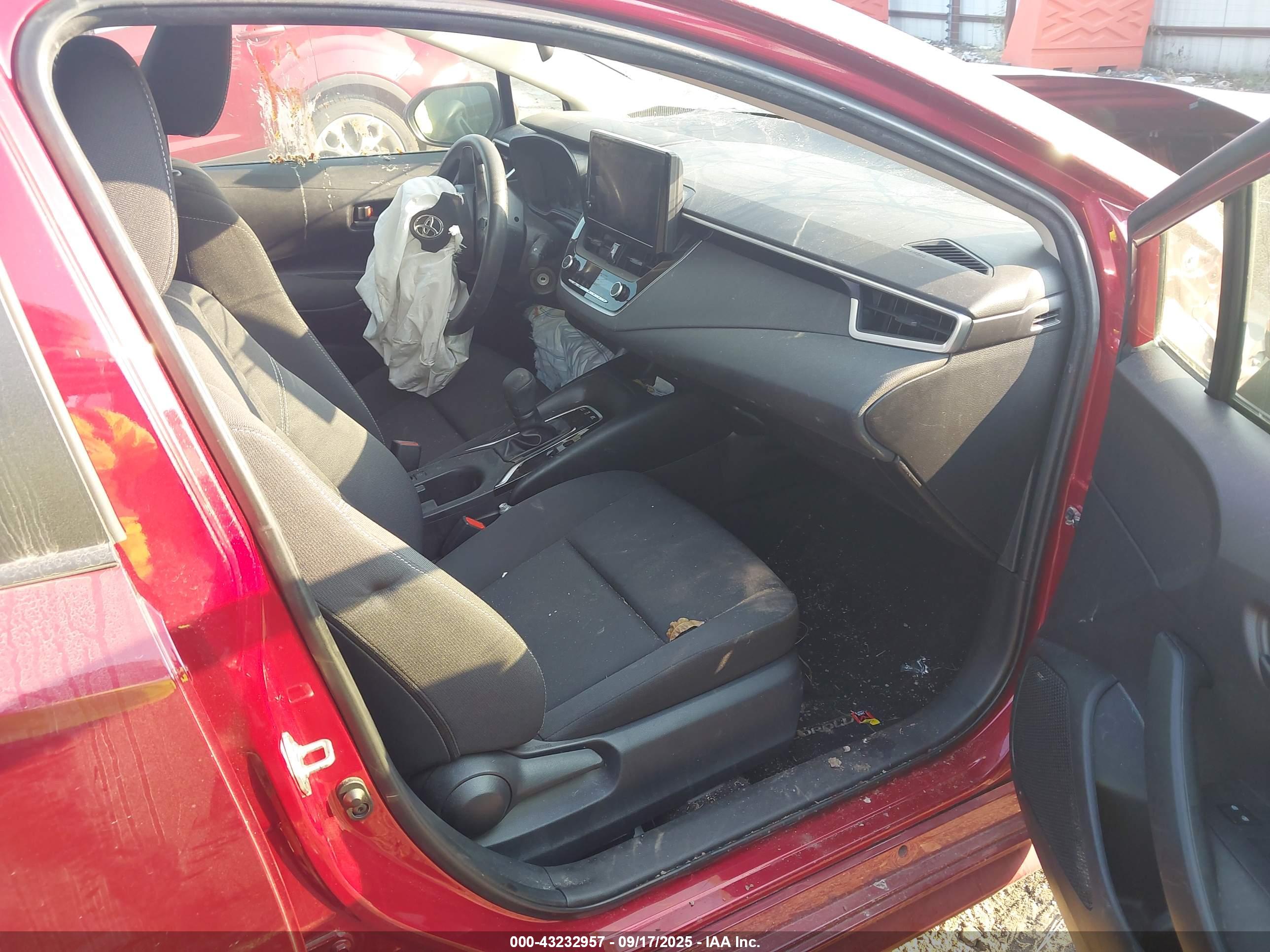 TOYOTA COROLLA image 5