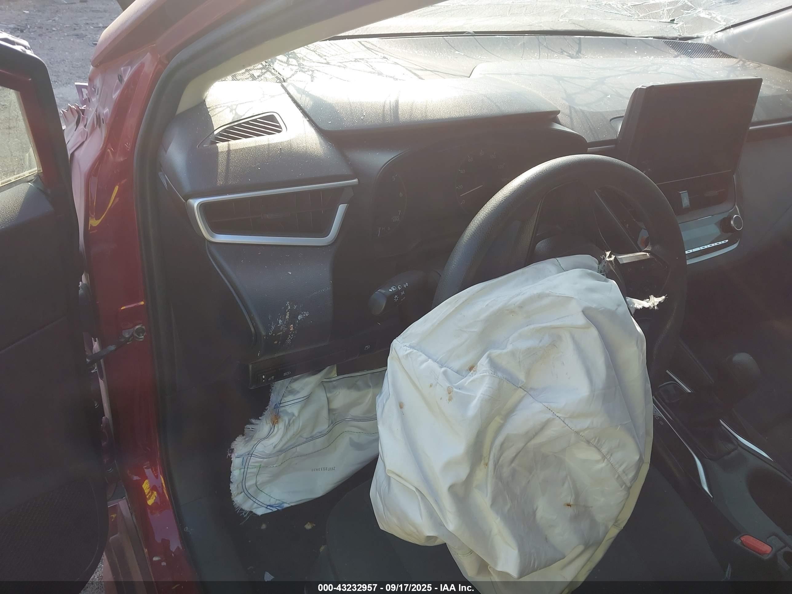 TOYOTA COROLLA image 7