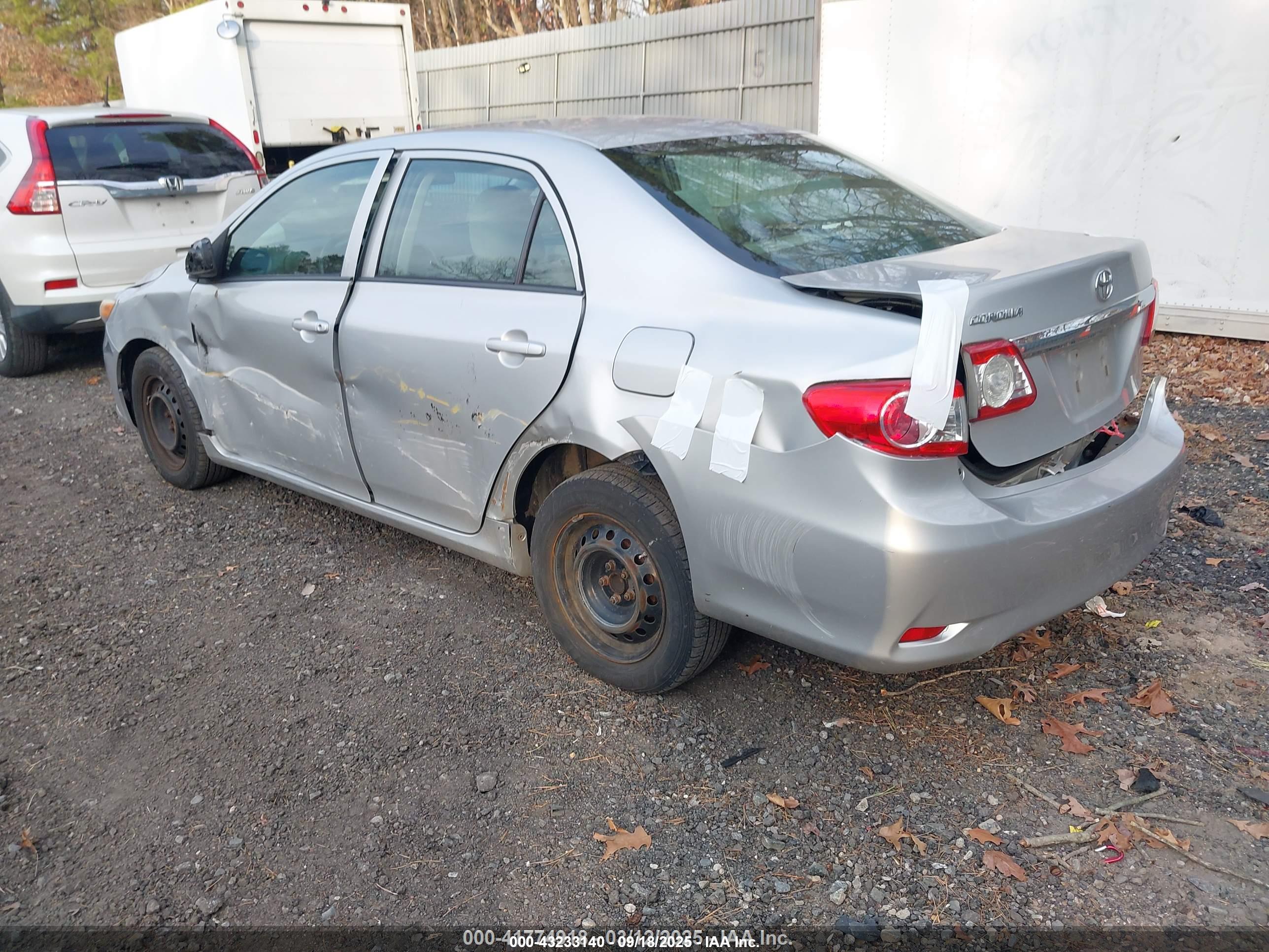TOYOTA COROLLA image 3