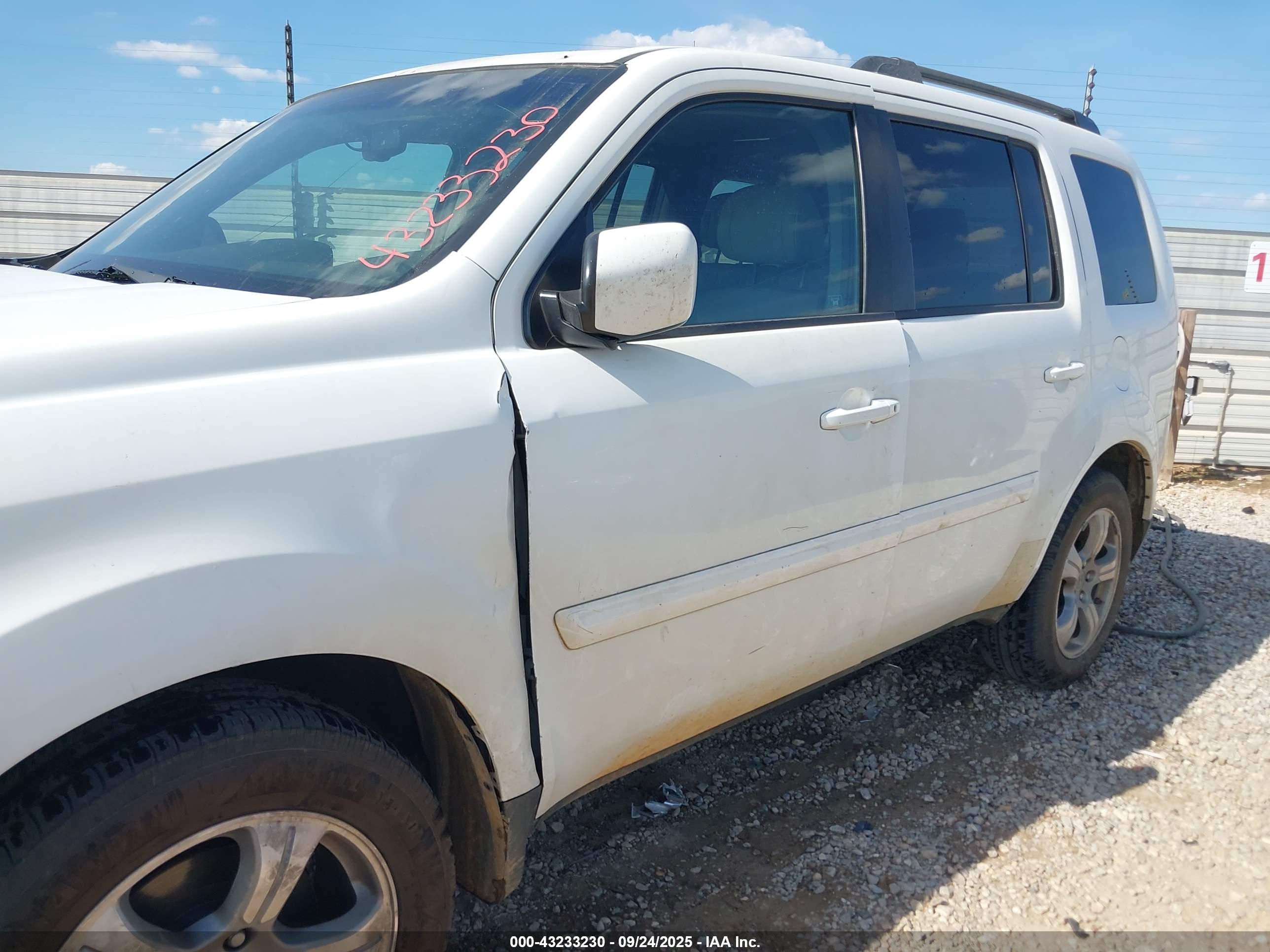 HONDA PILOT image 6