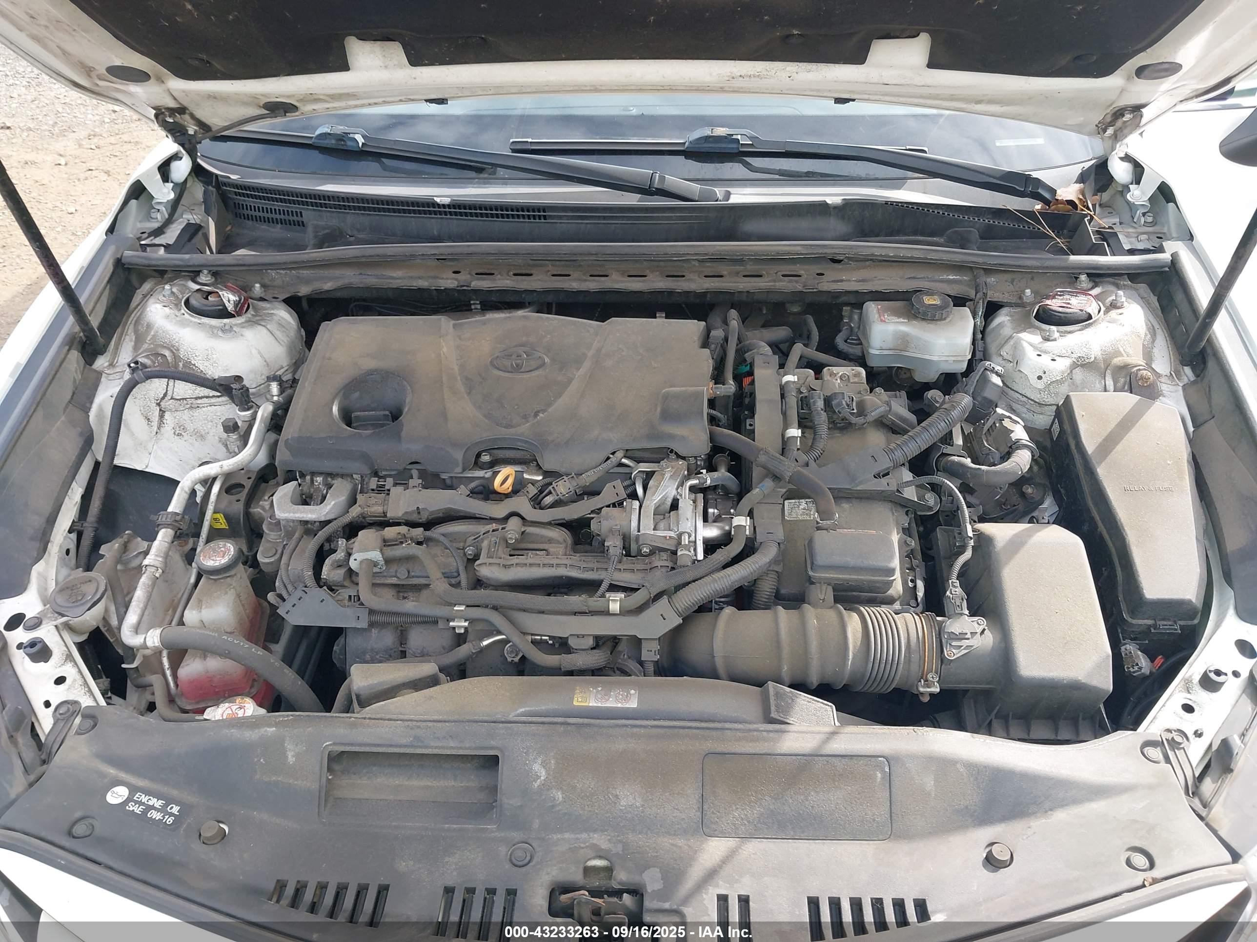 TOYOTA CAMRY image 10