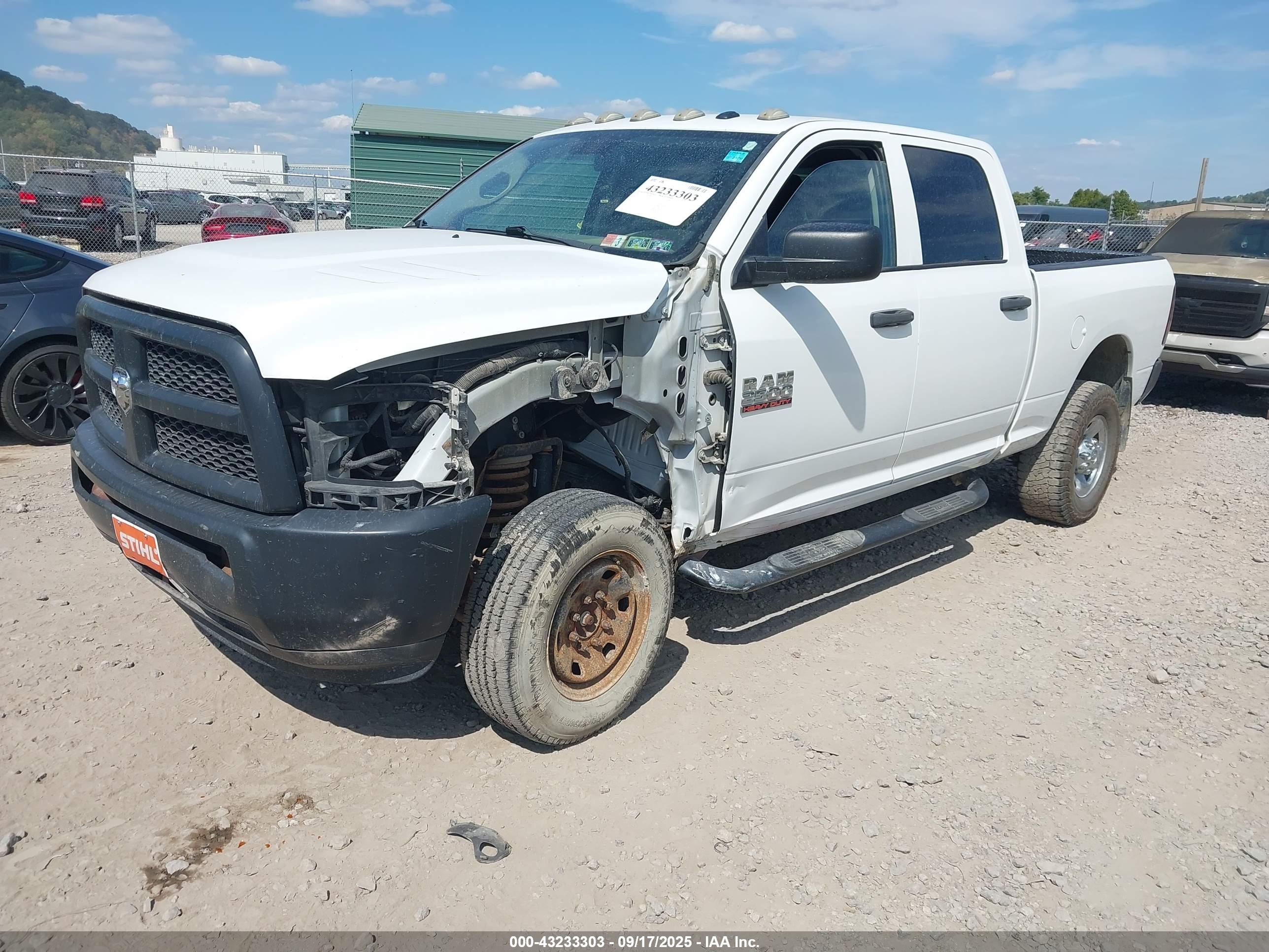 RAM 2500 image 2