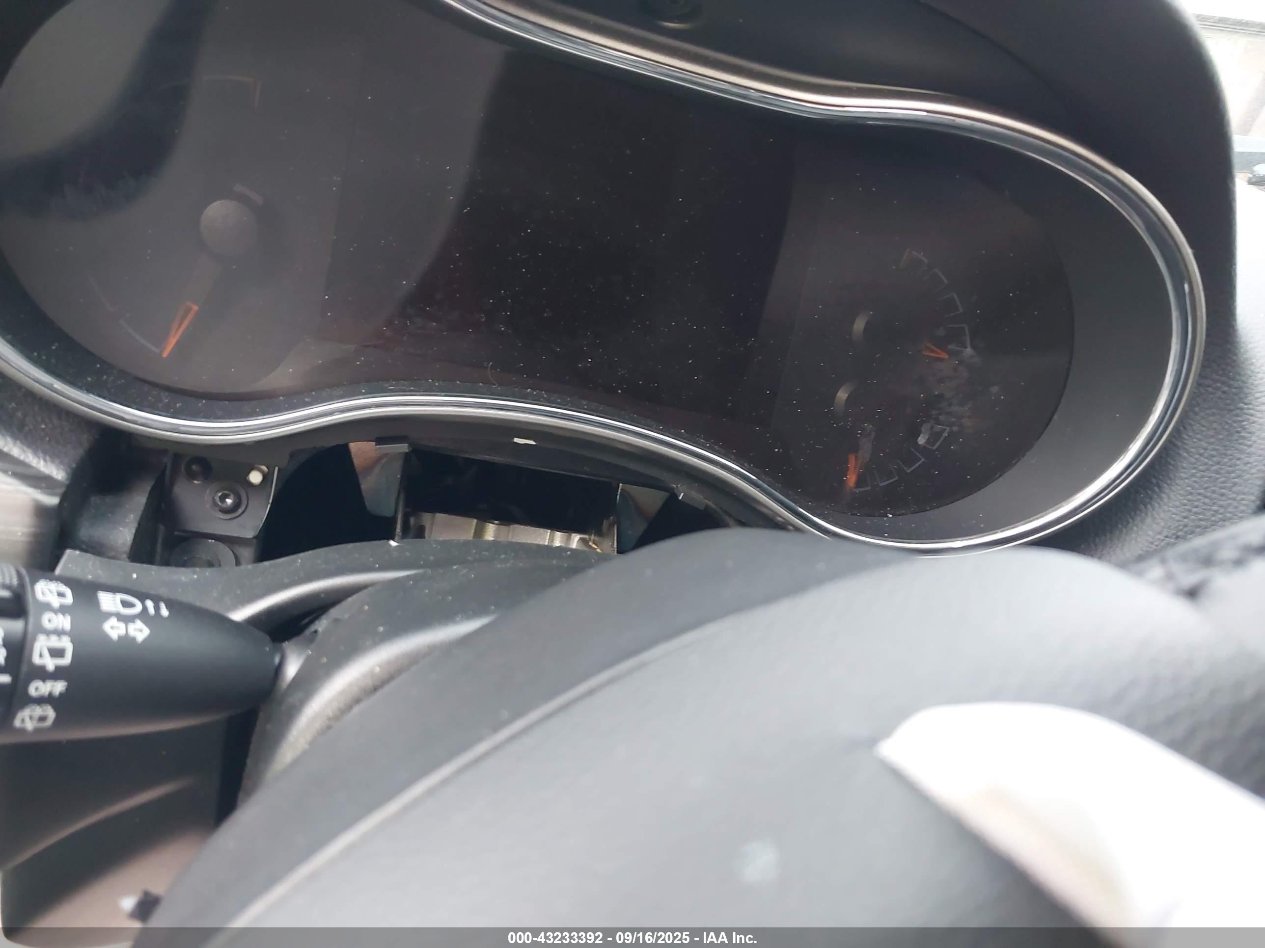 JEEP GRAND image 7