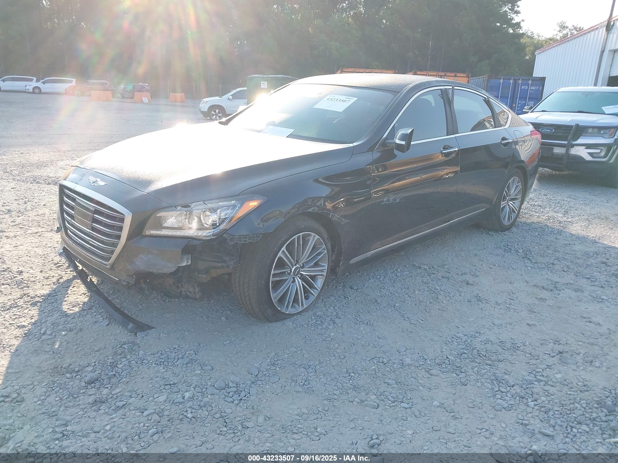 GENESIS G80 image 2