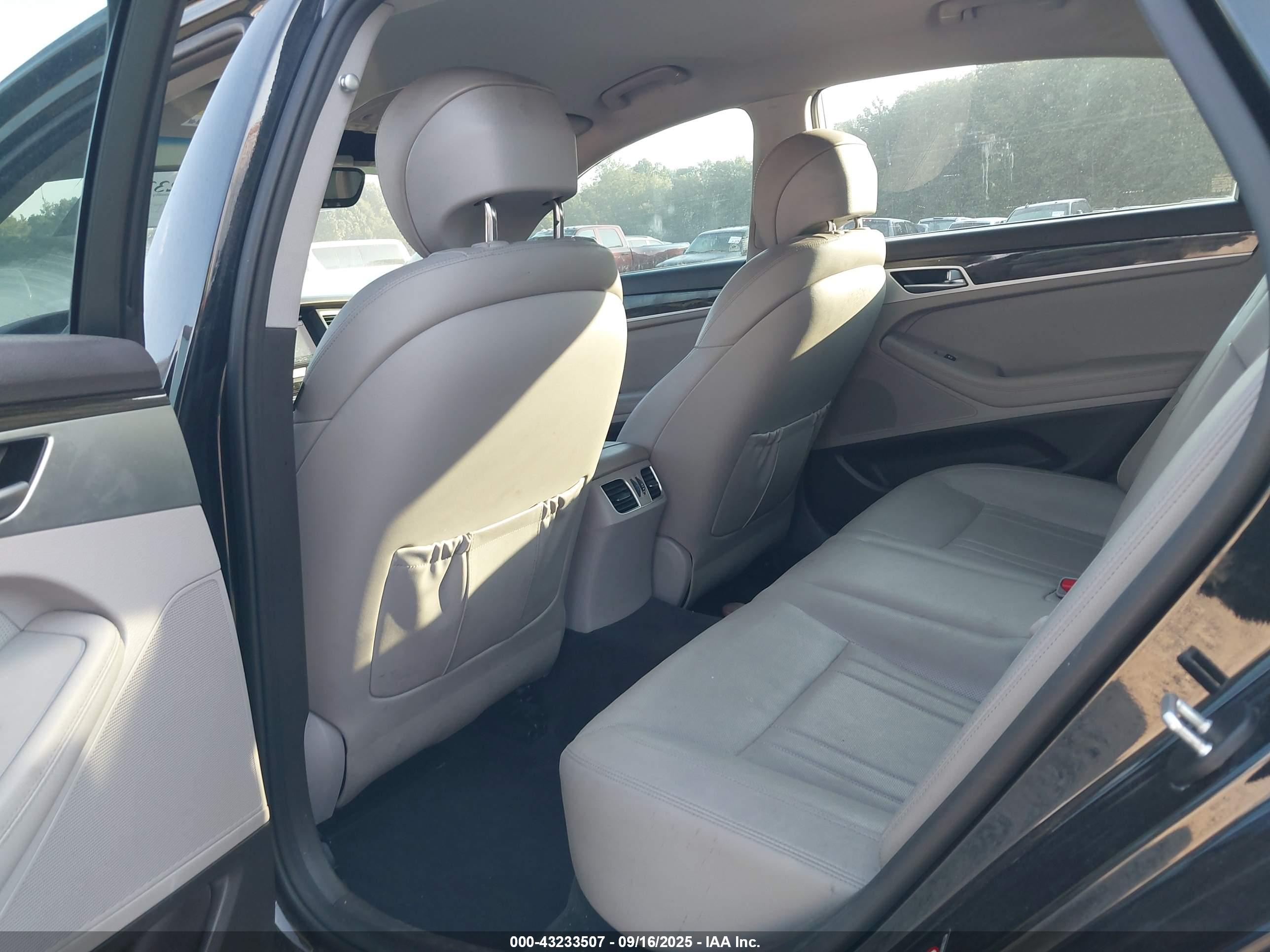 GENESIS G80 image 8
