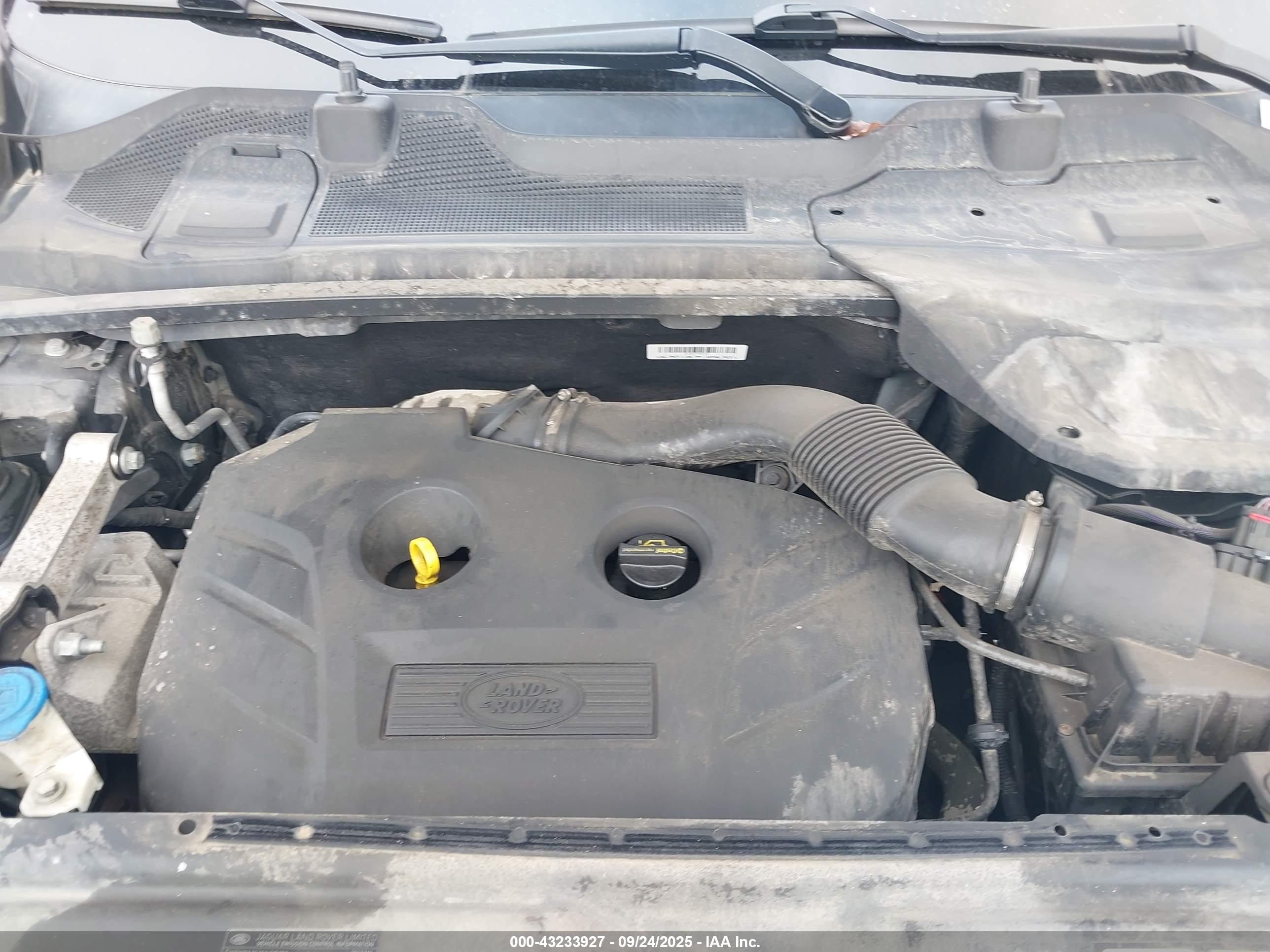 LAND ROVER image 10