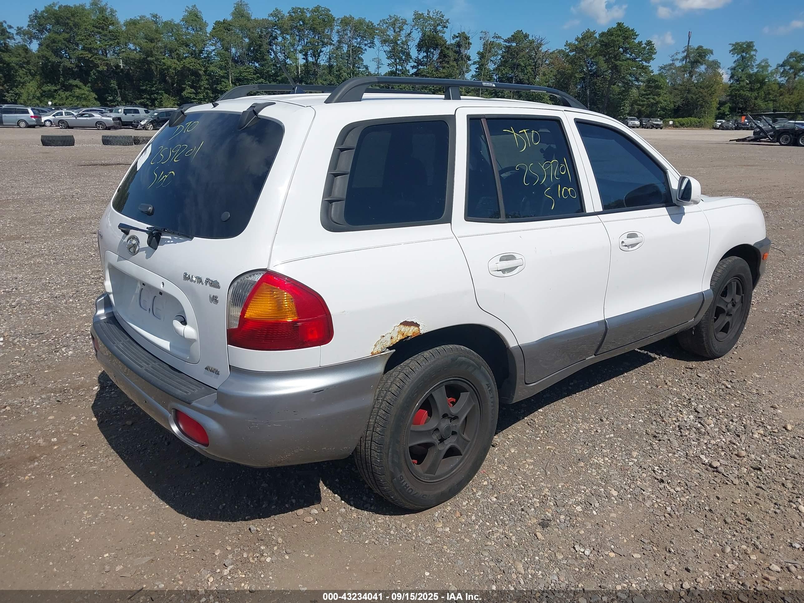 HYUNDAI SANTA image 4