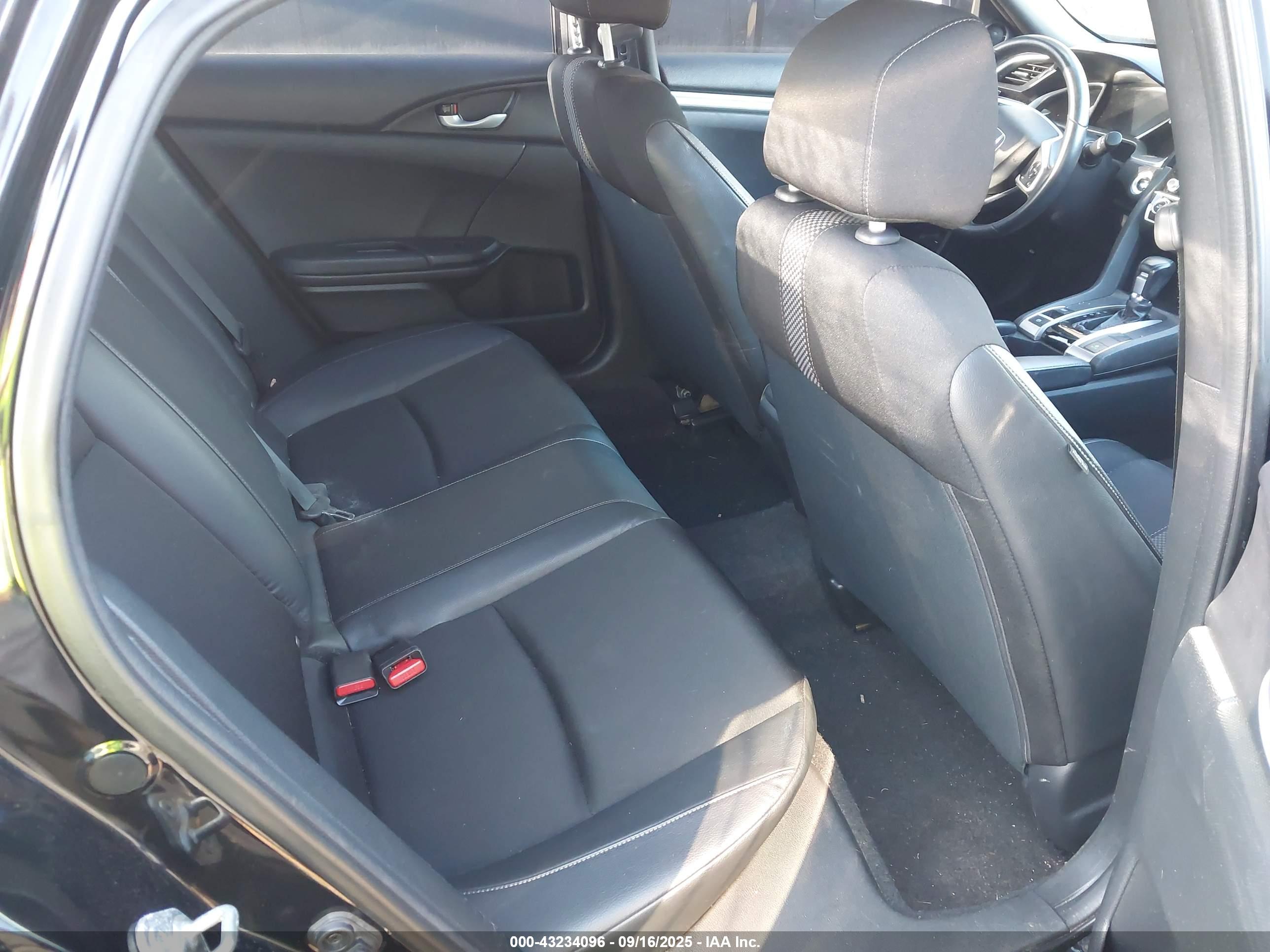 HONDA CIVIC image 8