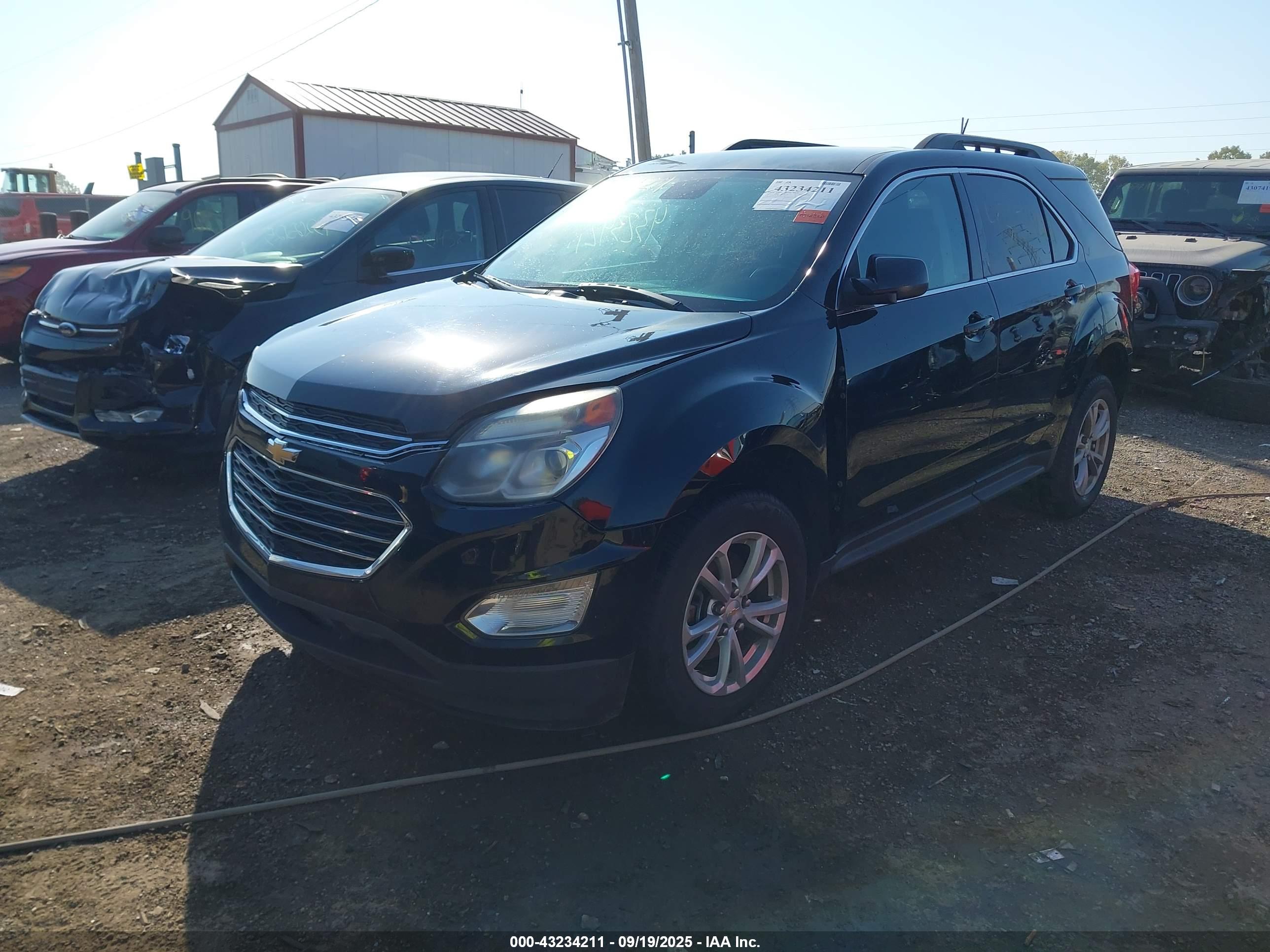 CHEVROLET EQUINOX image 2