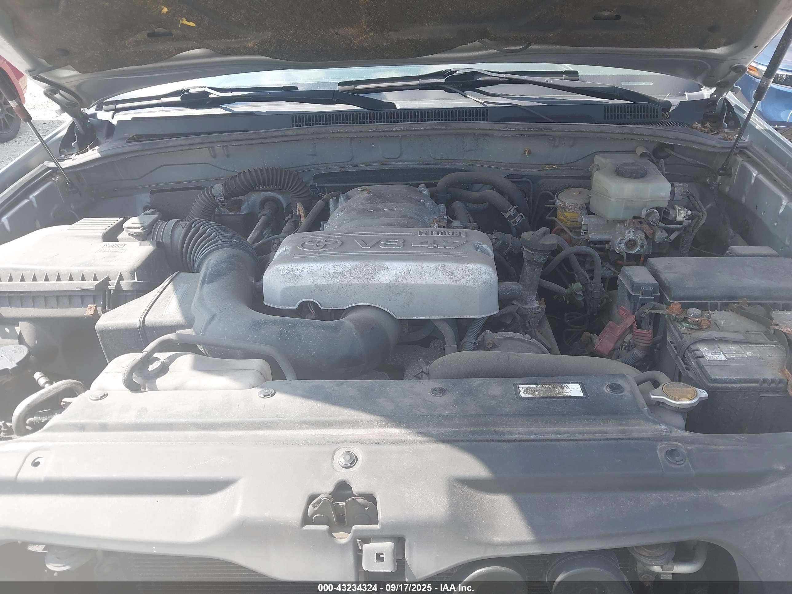 TOYOTA 4RUNNER image 10