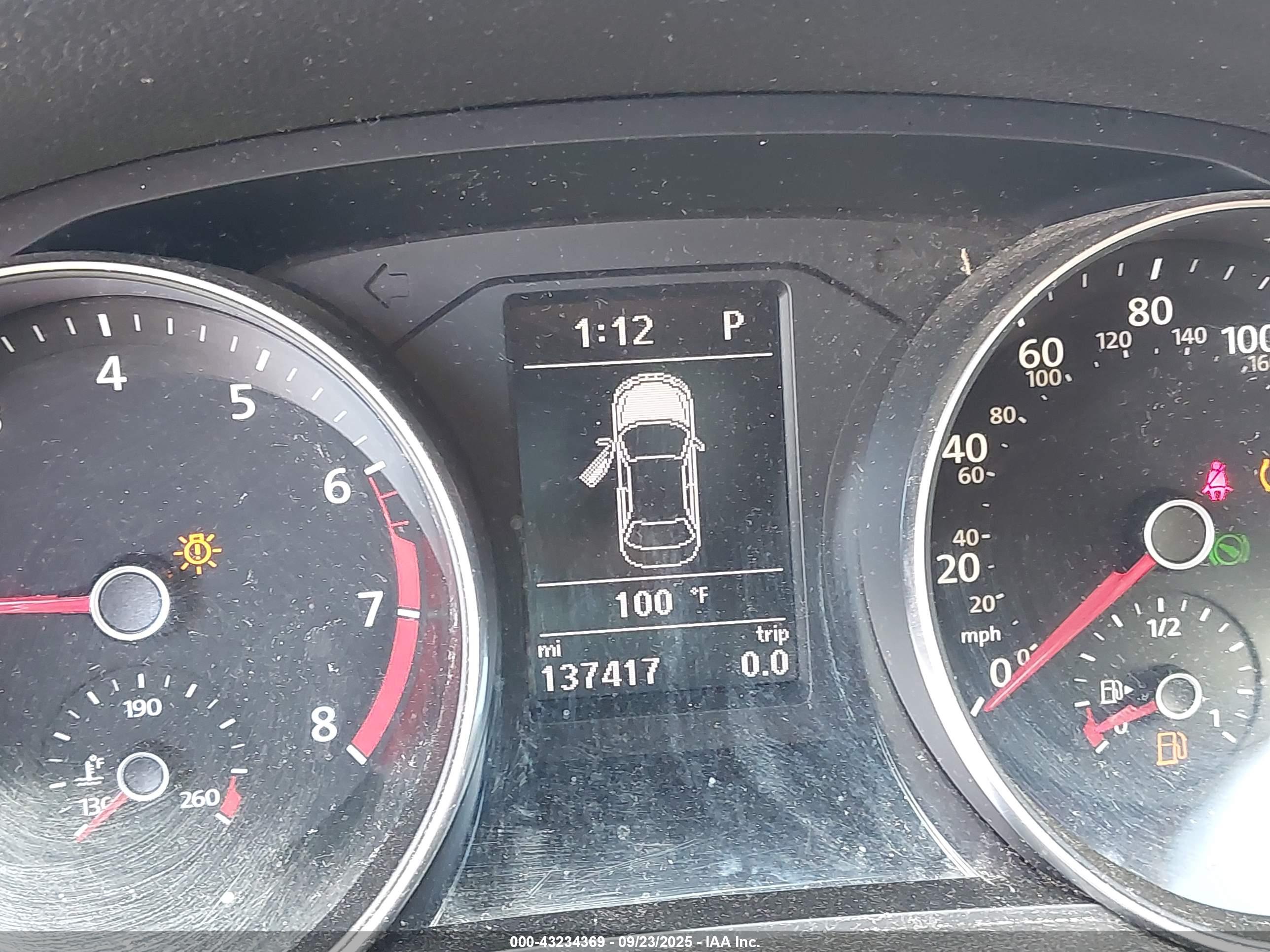VOLKSWAGEN PASSAT image 7