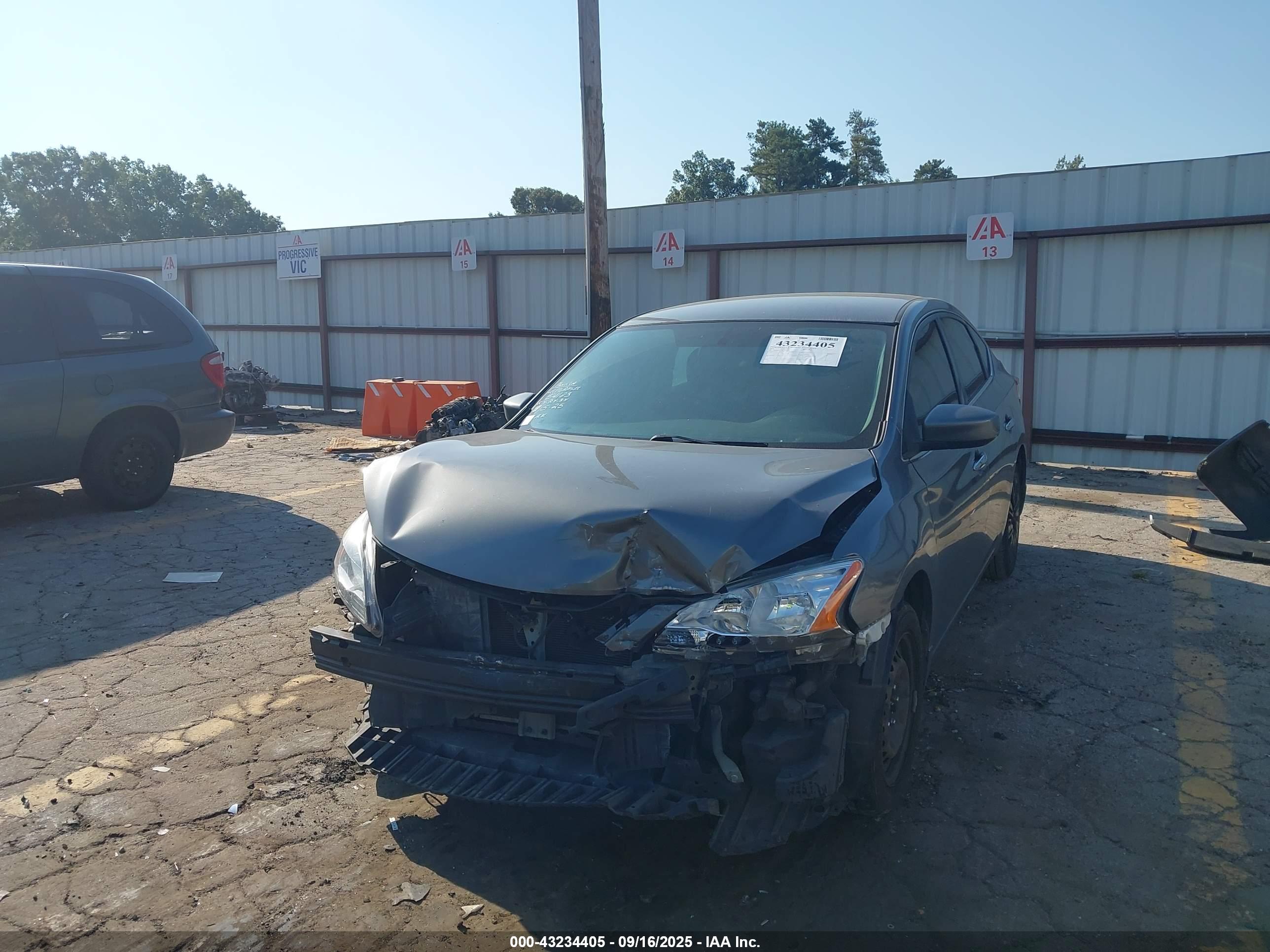 NISSAN SENTRA image 2
