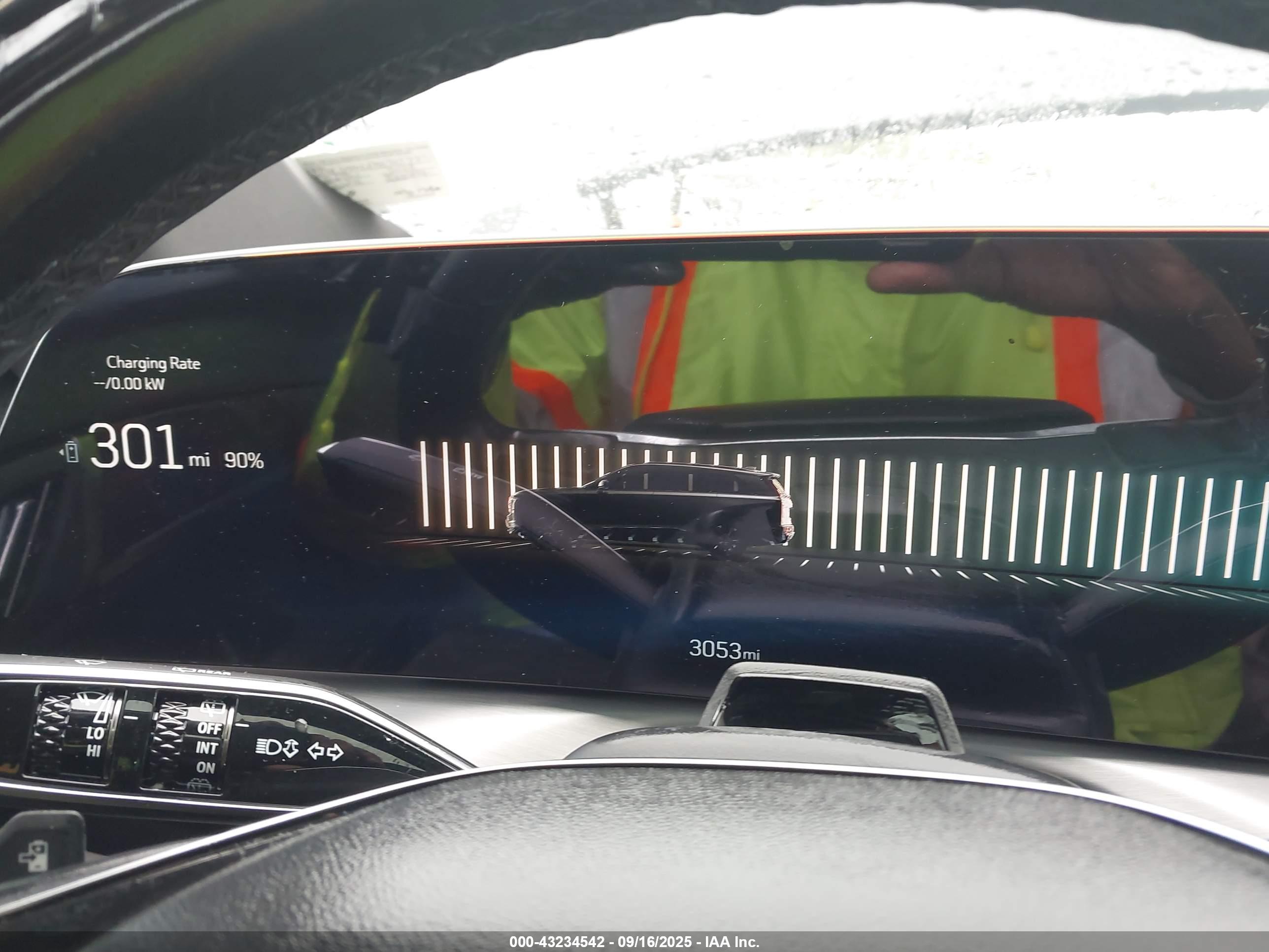 CADILLAC VISTIQ image 7