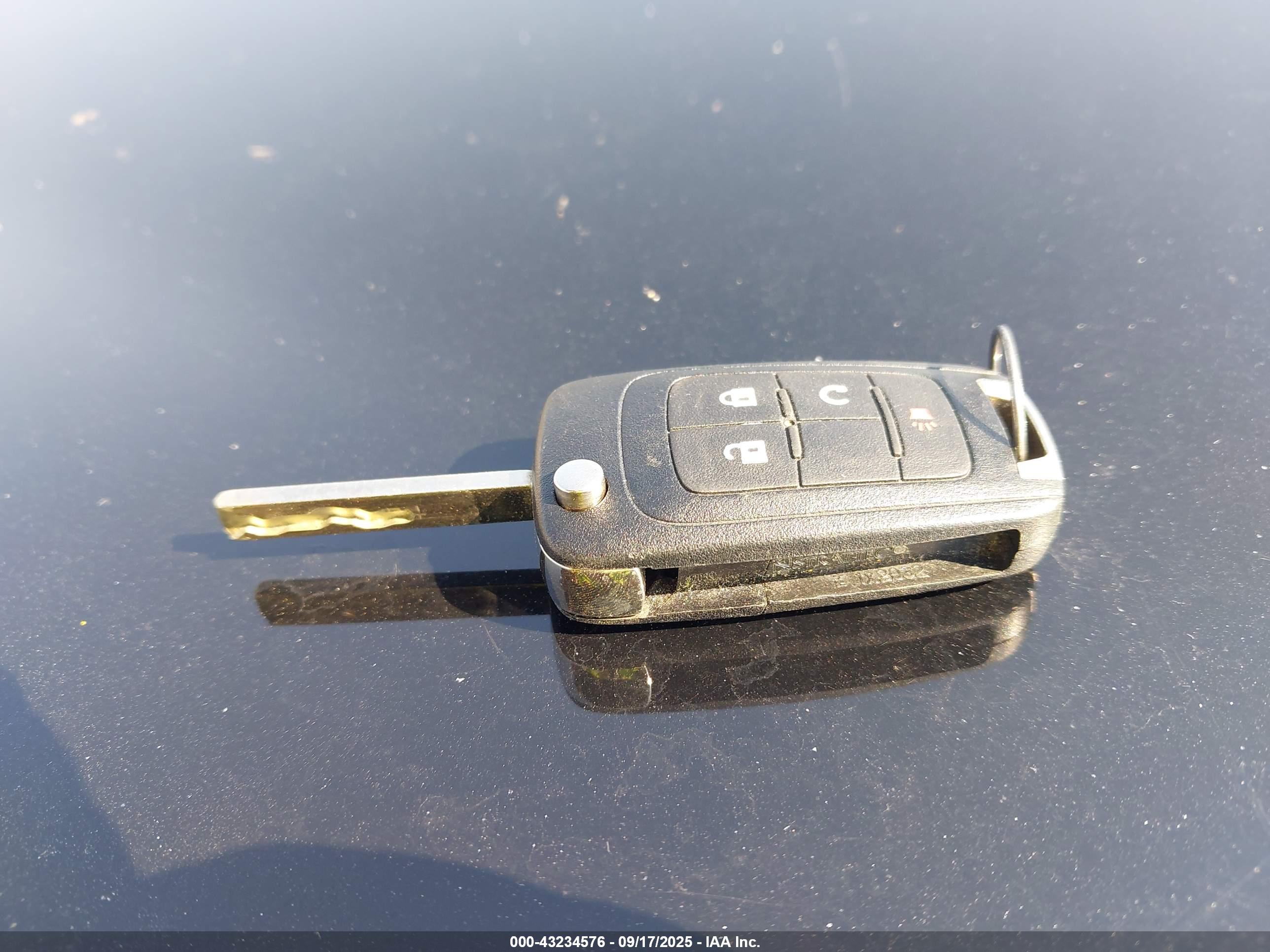 CHEVROLET EQUINOX image 11