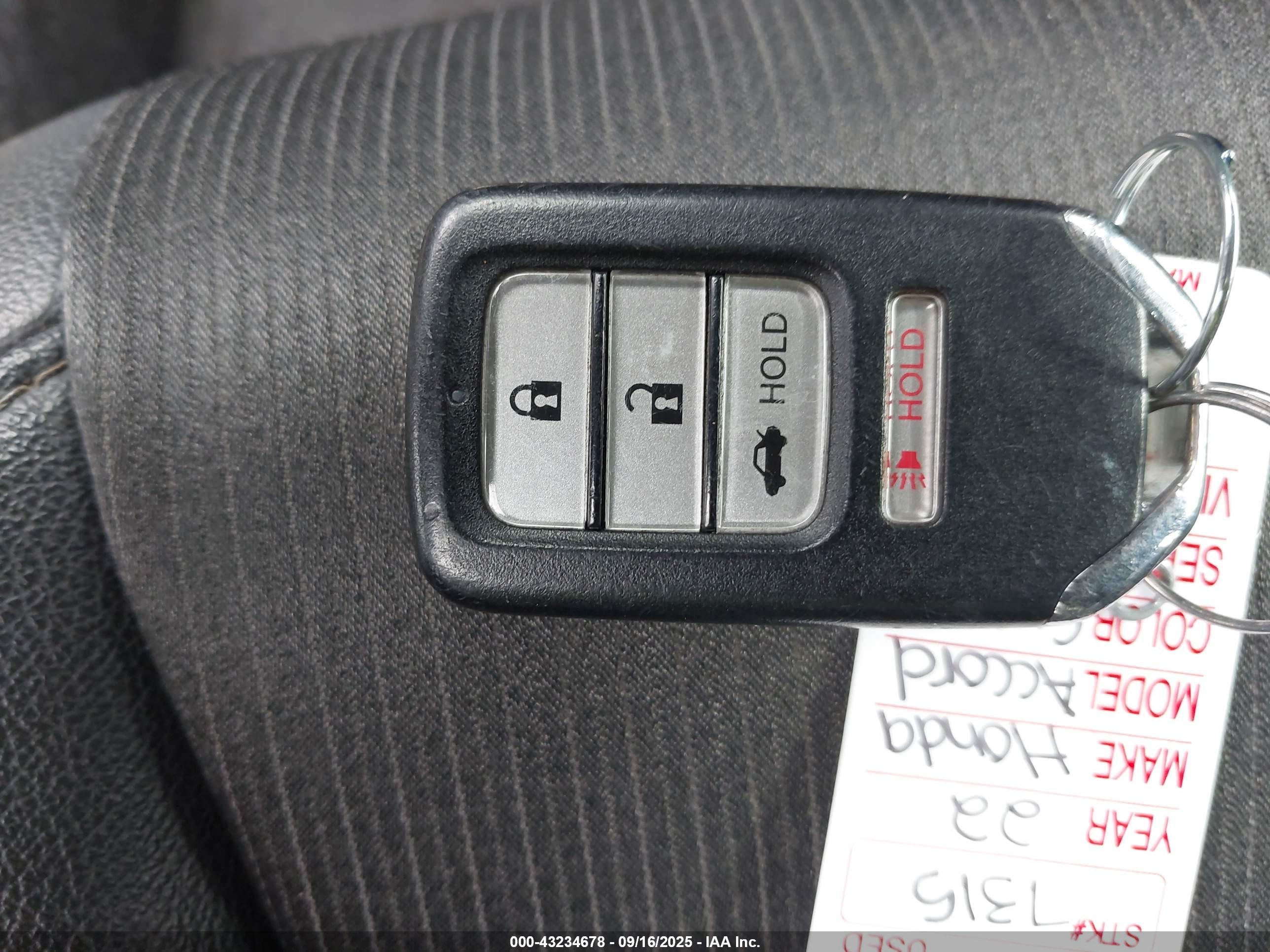HONDA ACCORD image 11