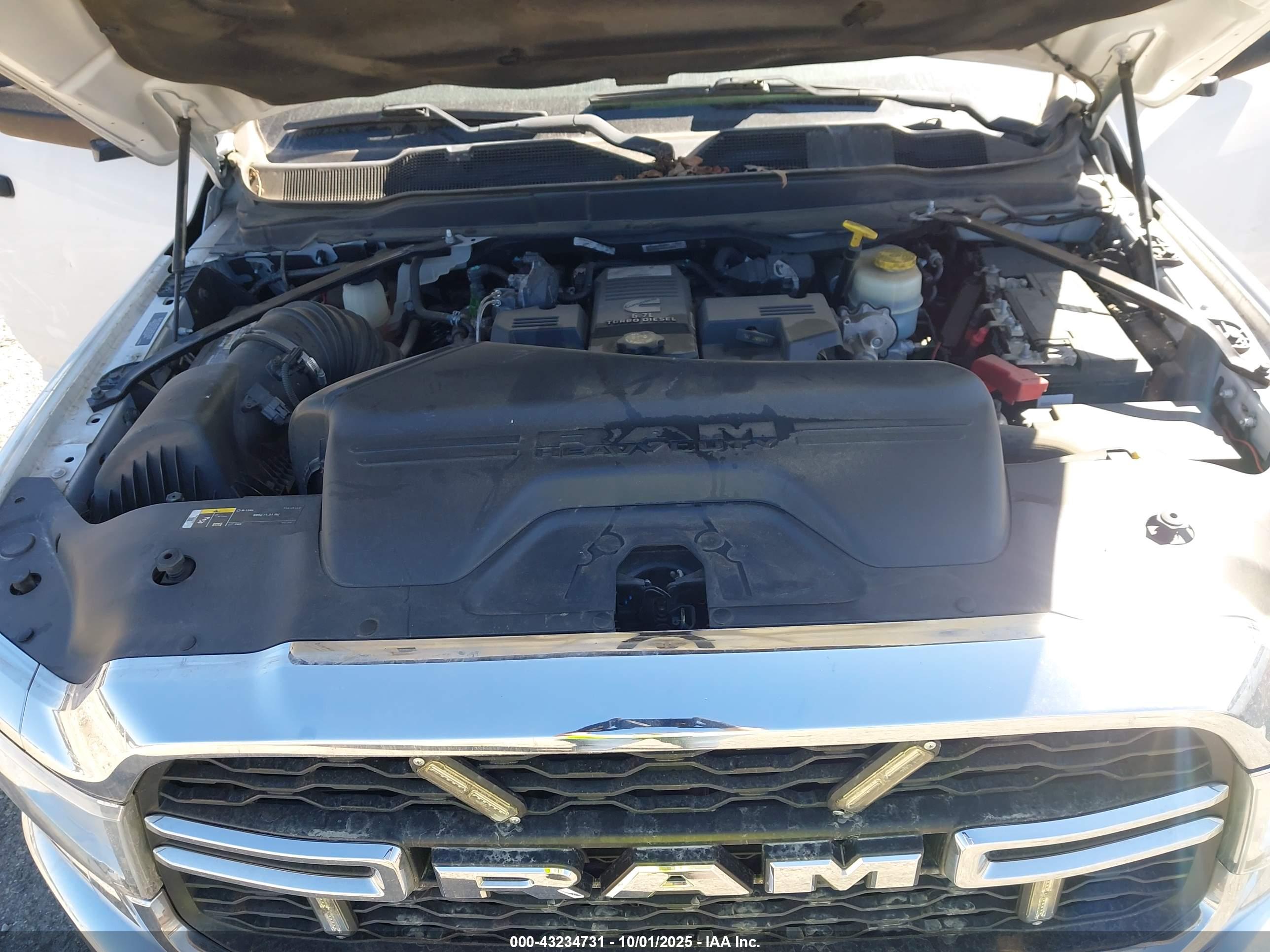 RAM 3500 image 10