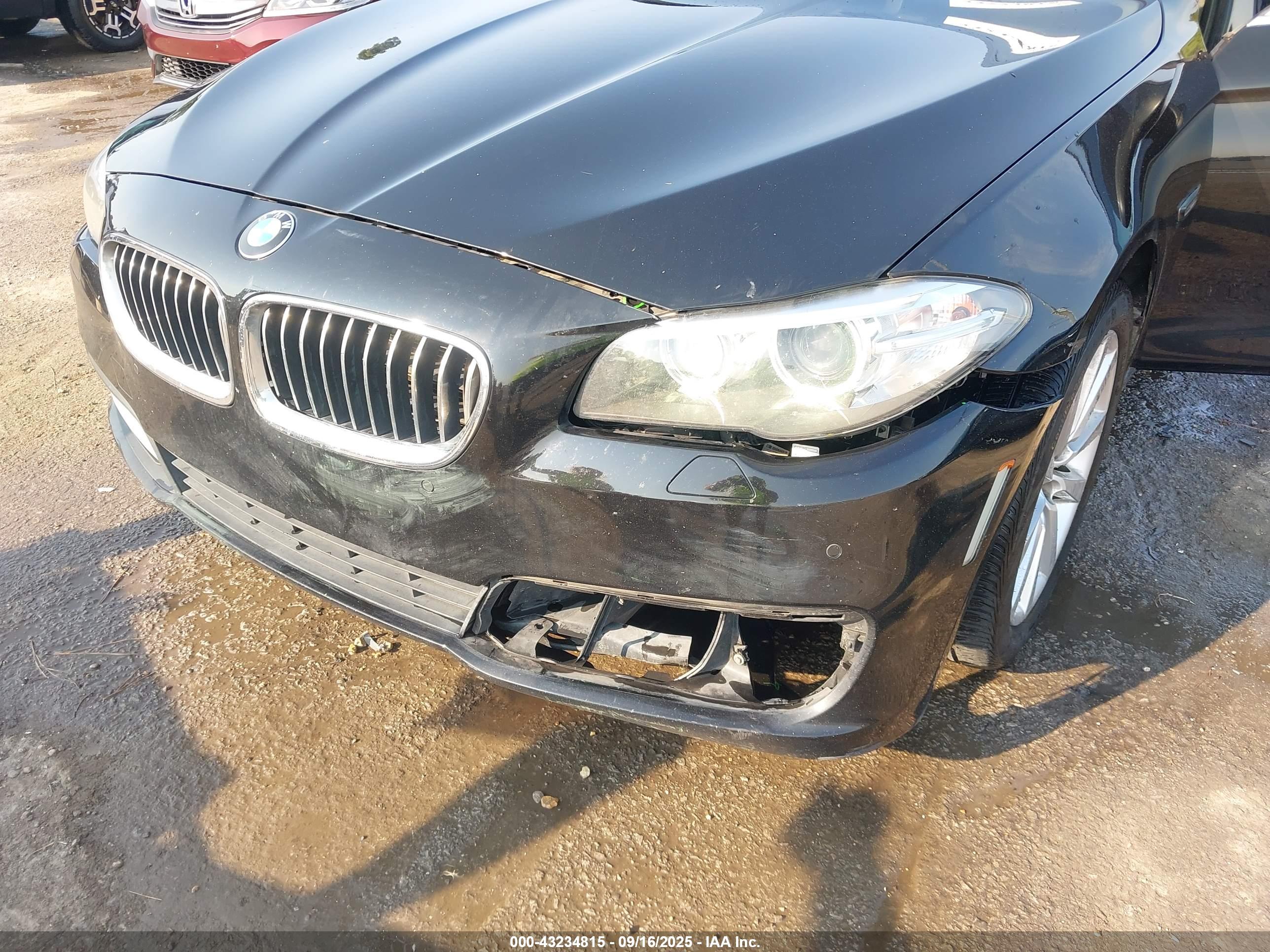 BMW 535I image 6