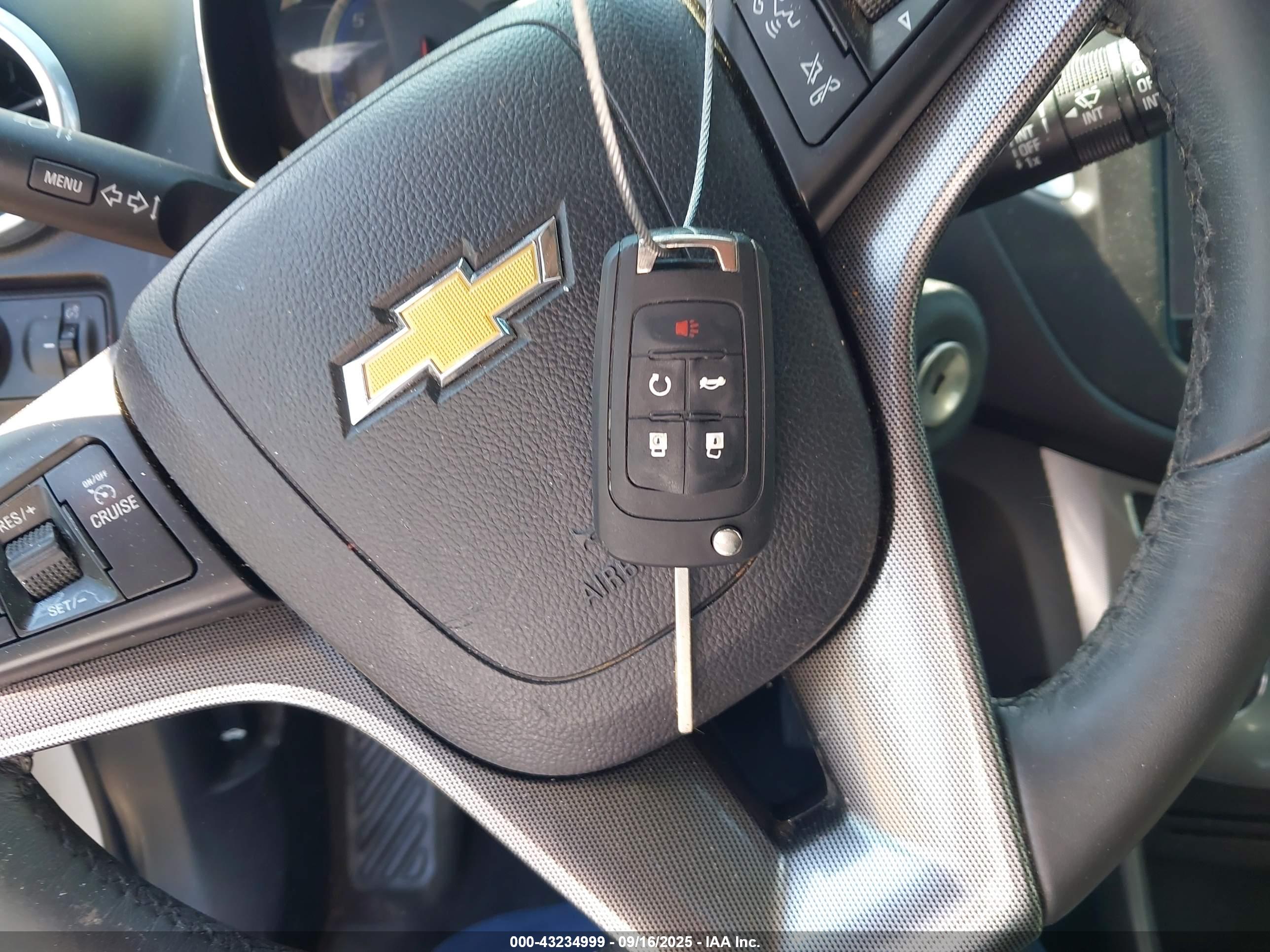 CHEVROLET TRAX image 11