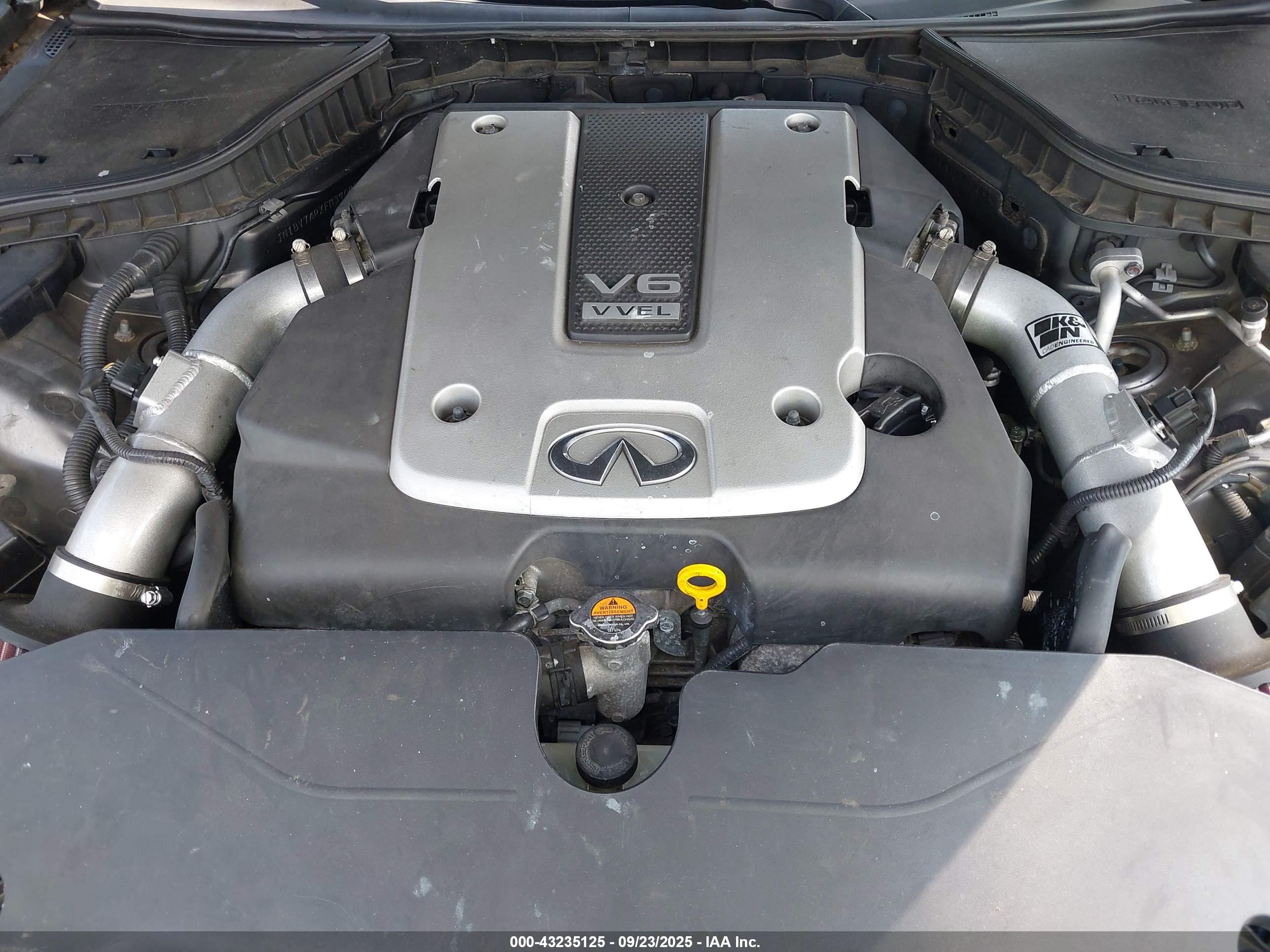INFINITI Q50 image 10