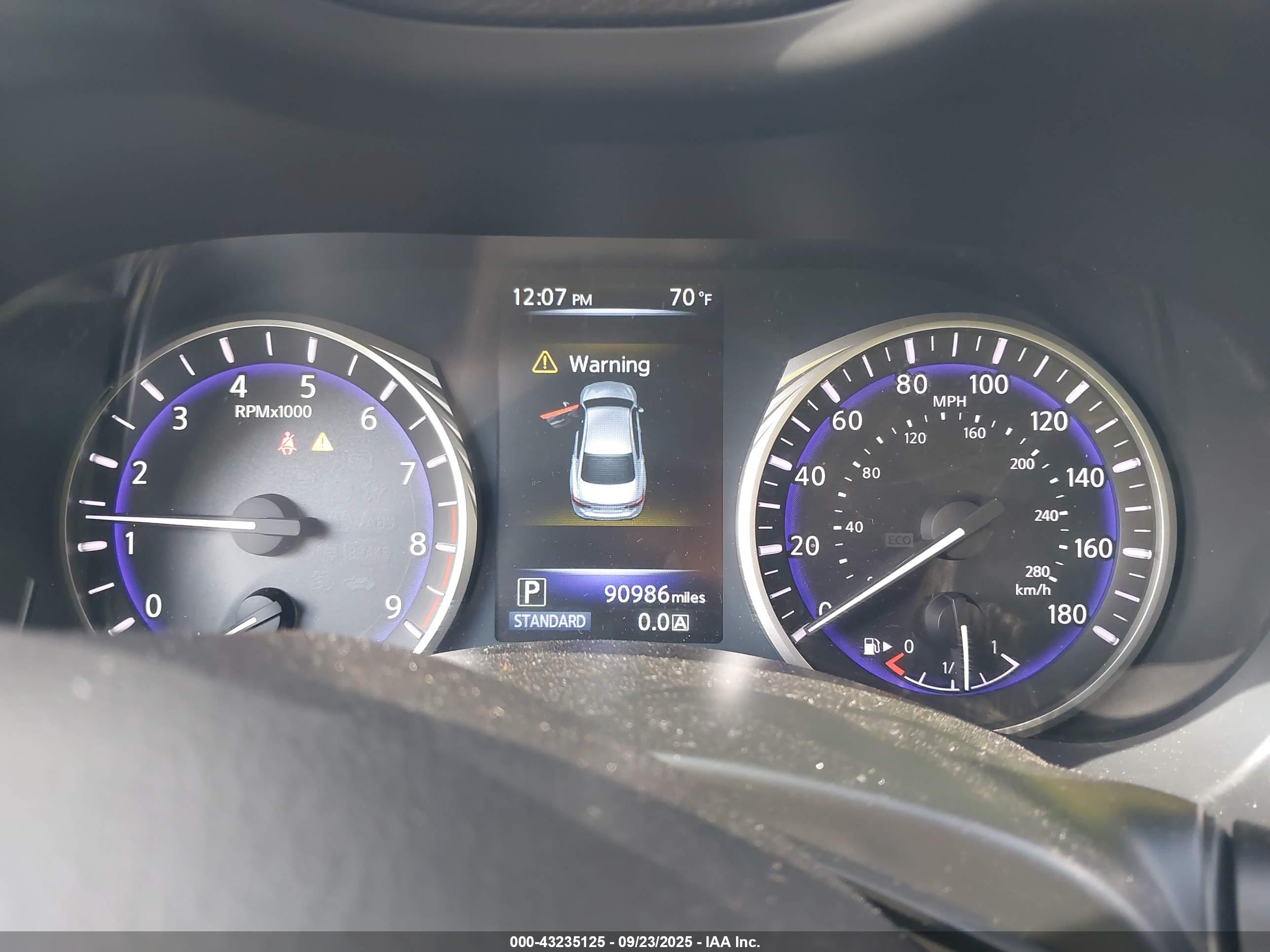 INFINITI Q50 image 7