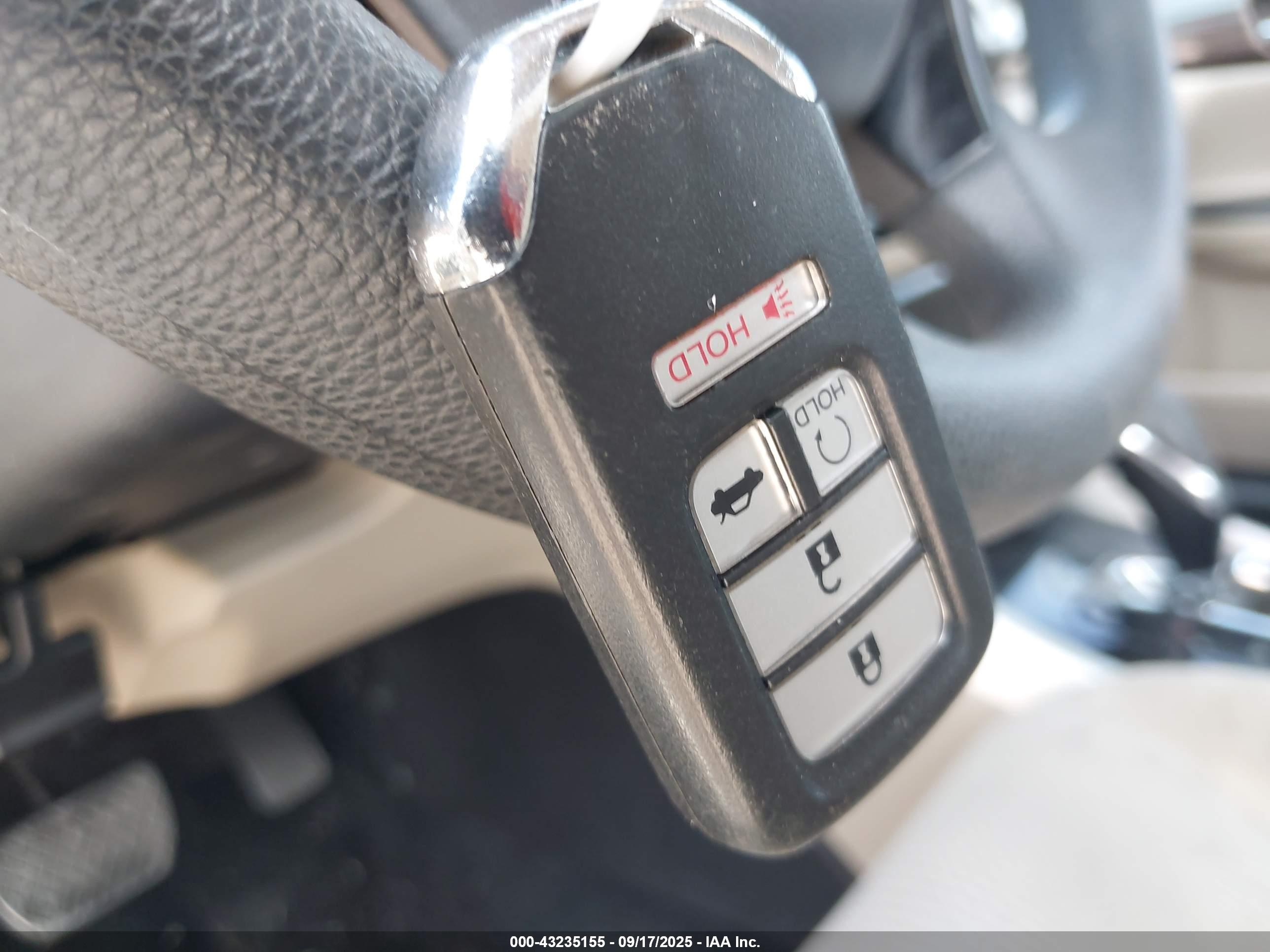 HONDA ACCORD image 11