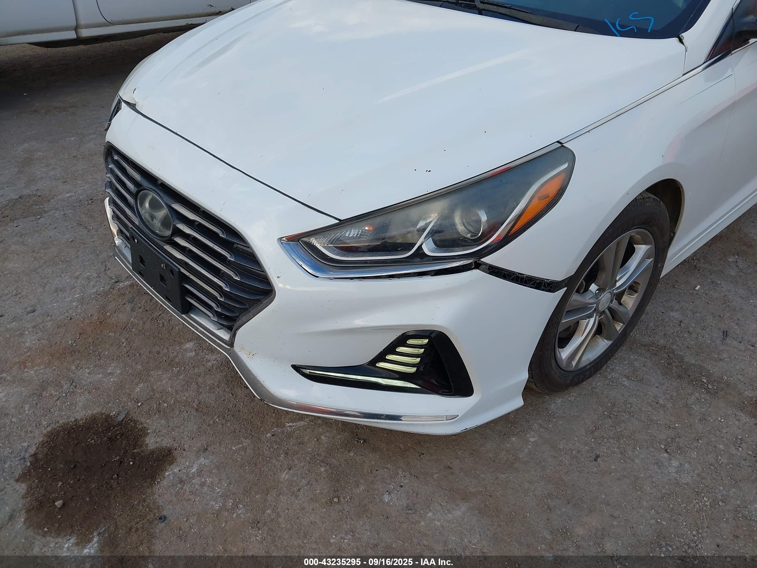 HYUNDAI SONATA image 6