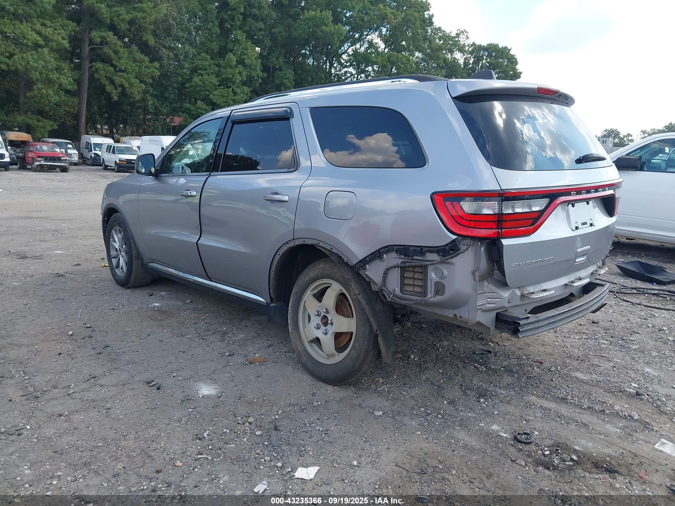 DODGE DURANGO image 3