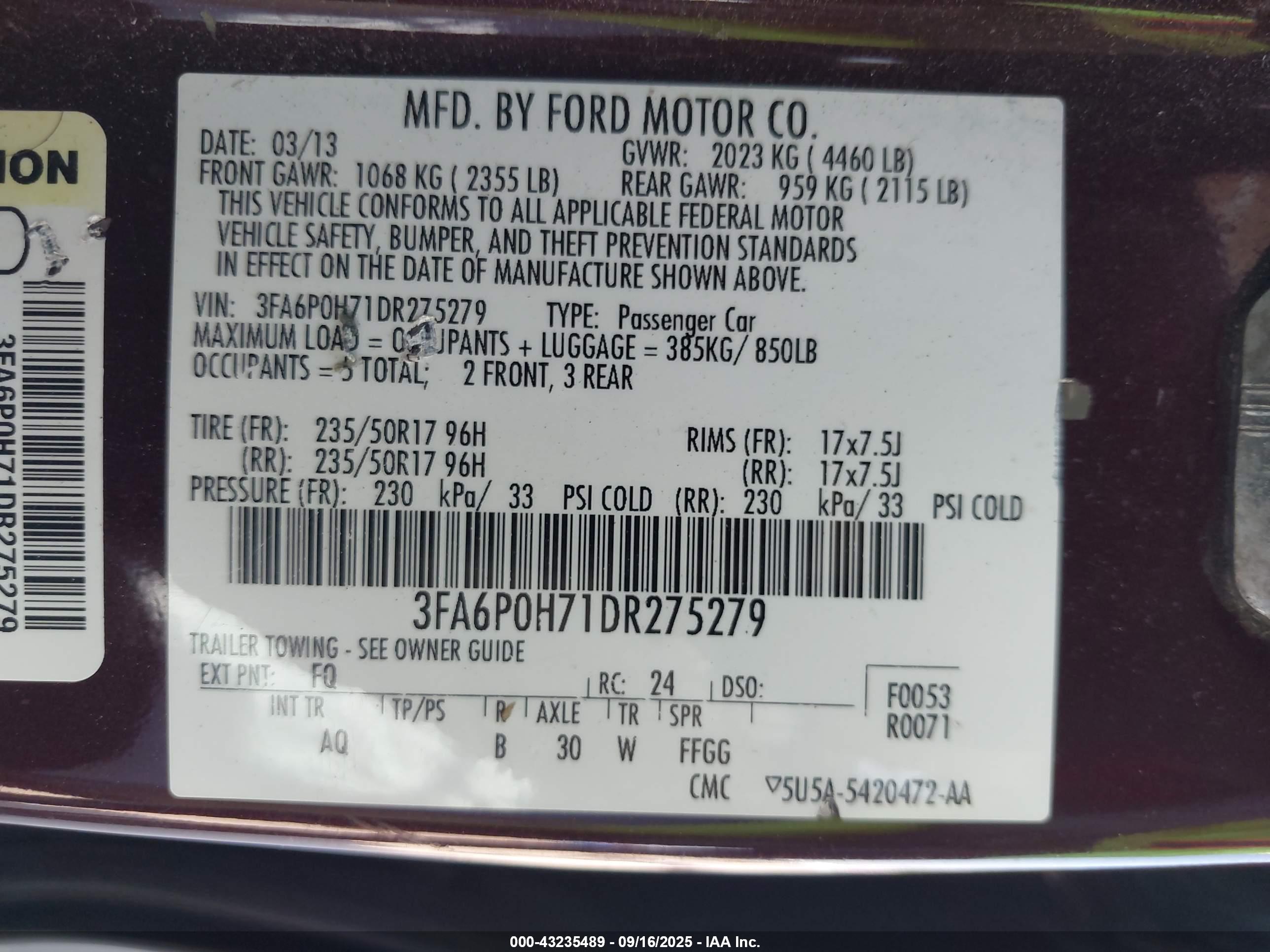 FORD FUSION image 9