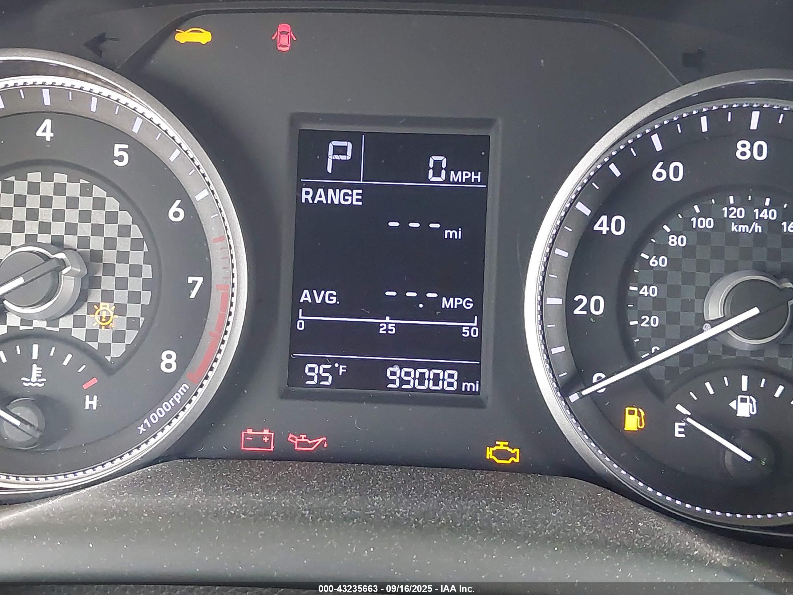 HYUNDAI ELANTRA image 7