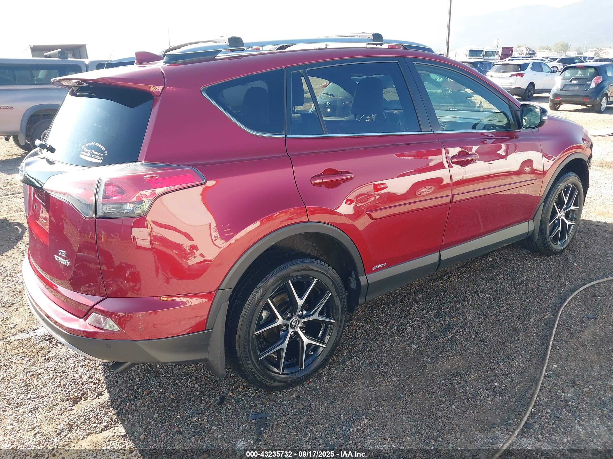 TOYOTA RAV4 image 4