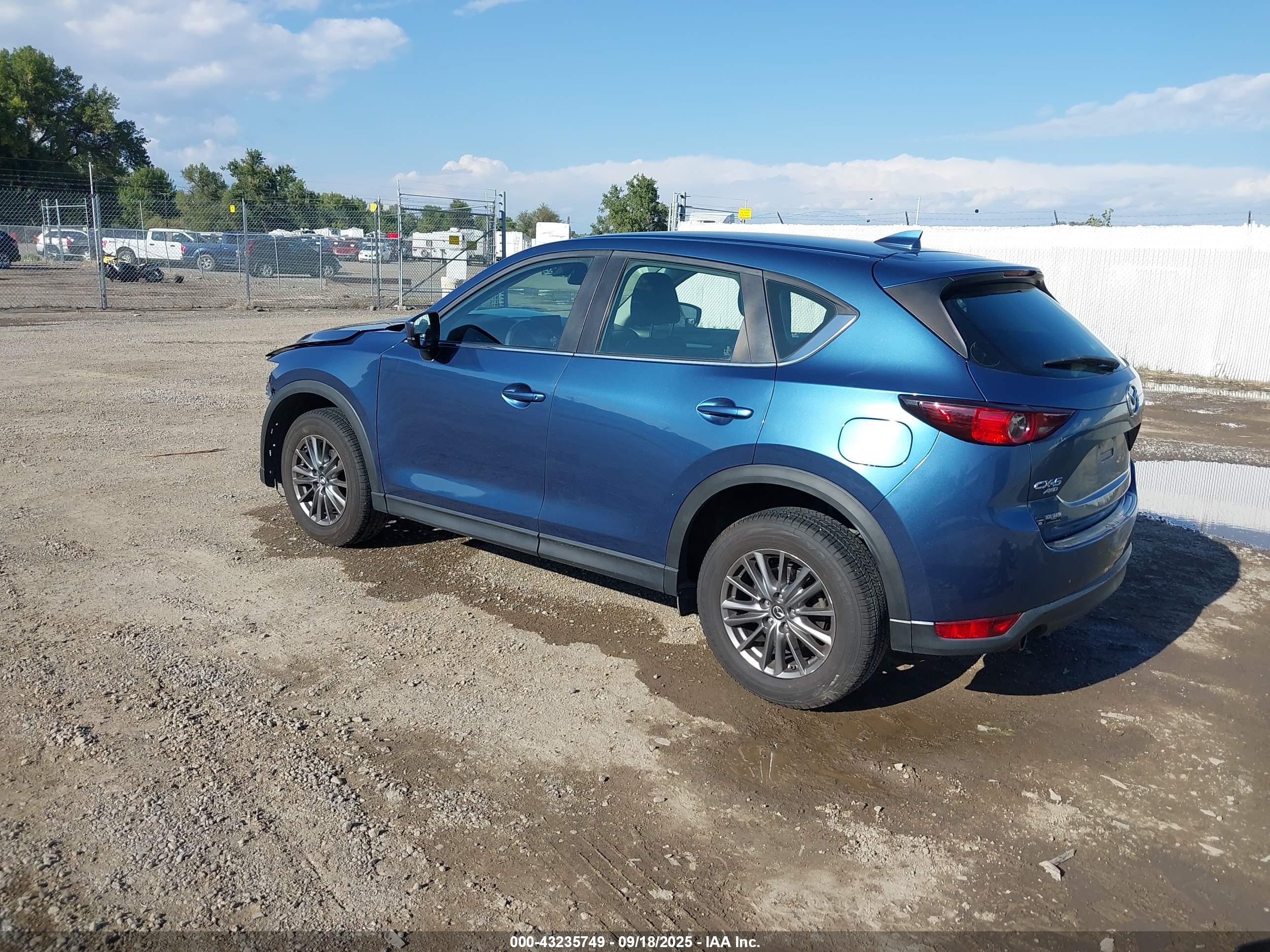MAZDA CX-5 image 3