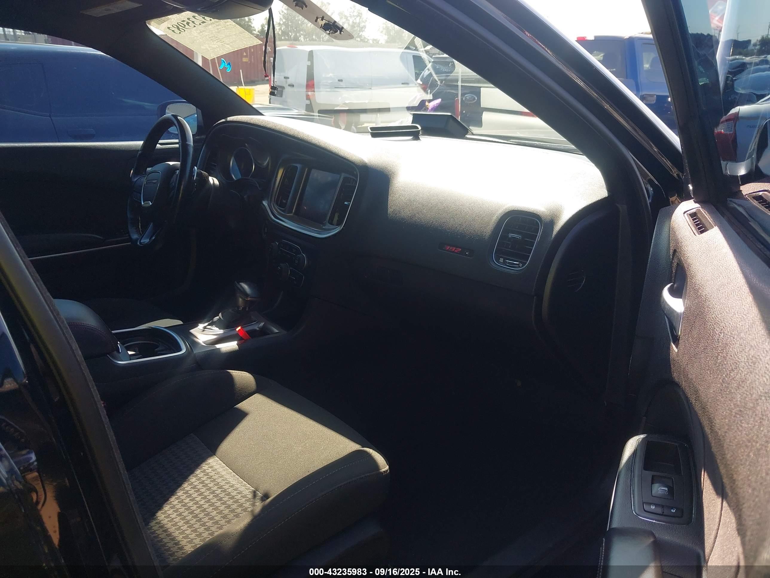 DODGE CHARGER image 5
