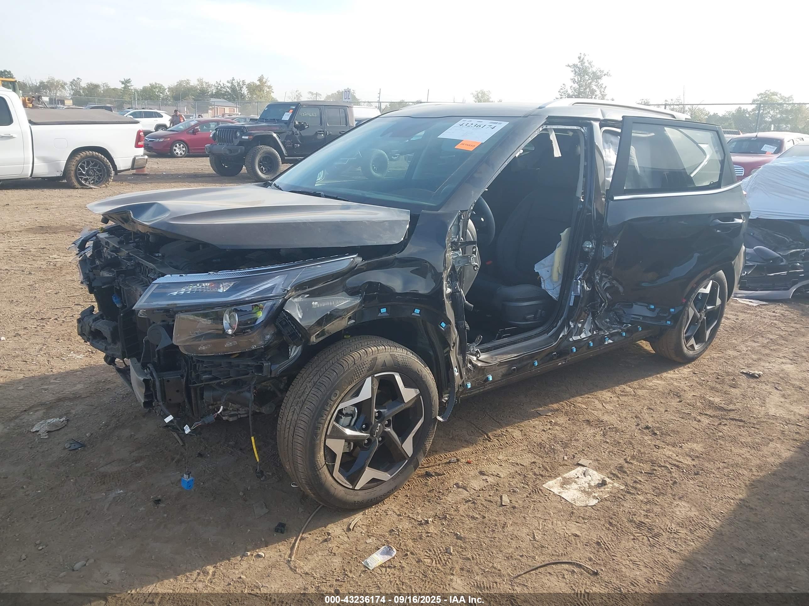 KIA SELTOS image 2