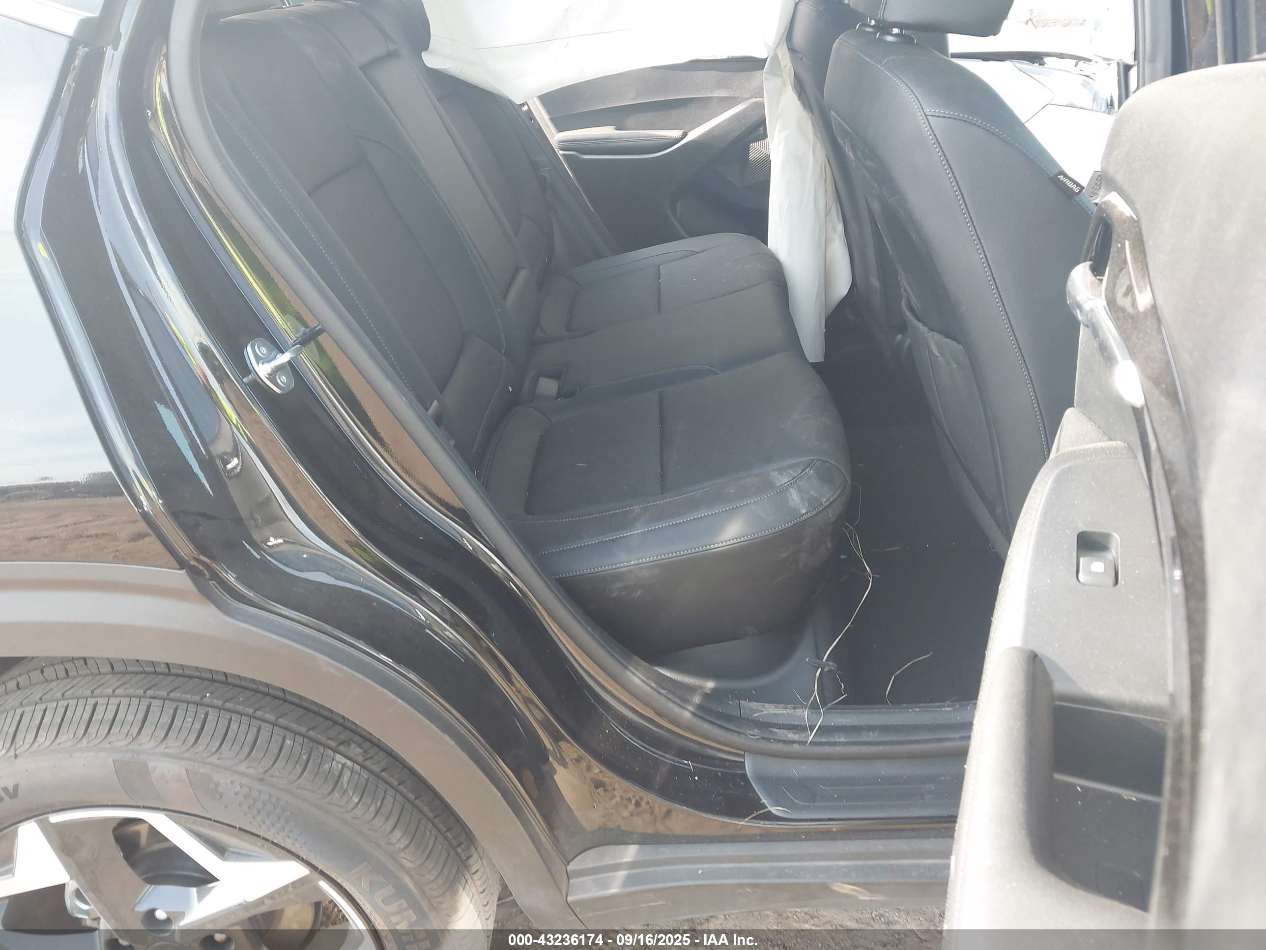 KIA SELTOS image 8