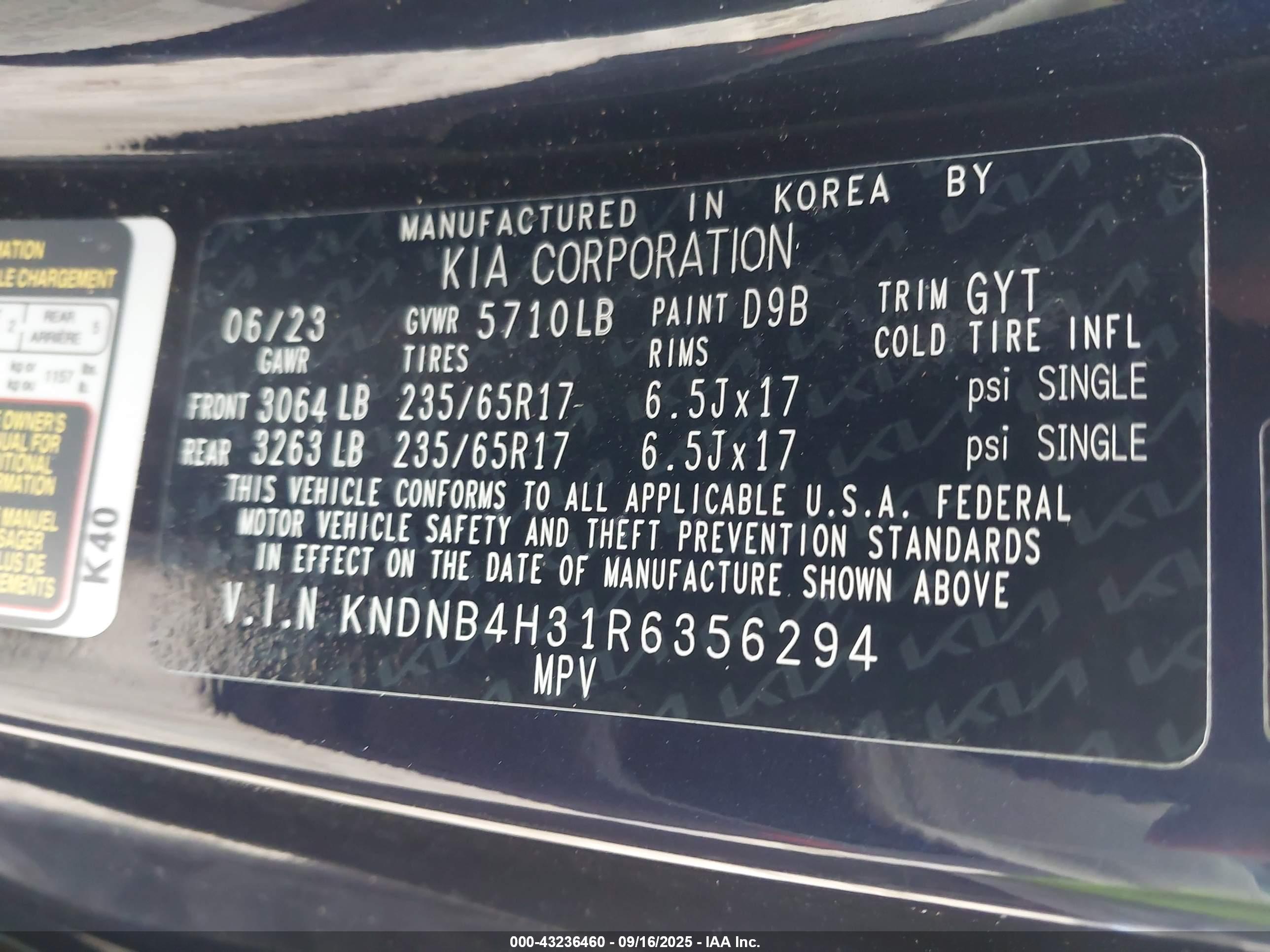 KIA CARNIVAL image 9