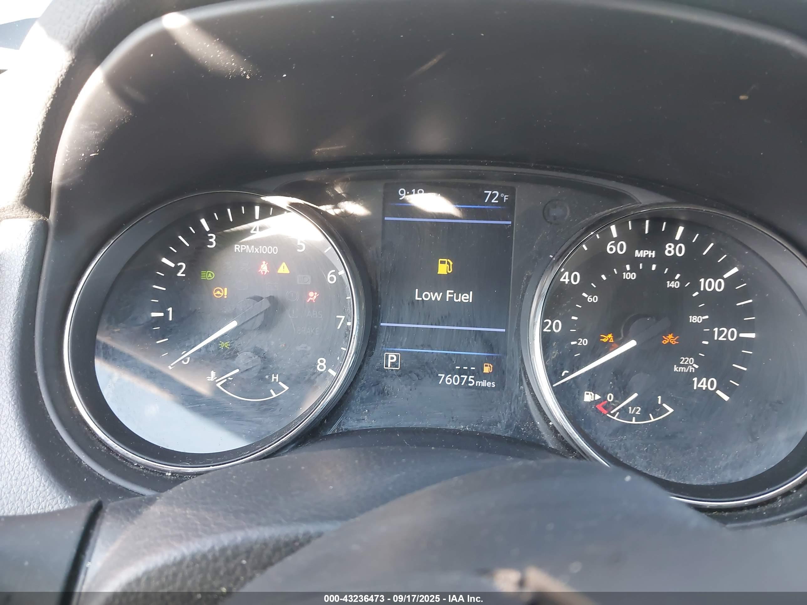 NISSAN ROGUE image 7