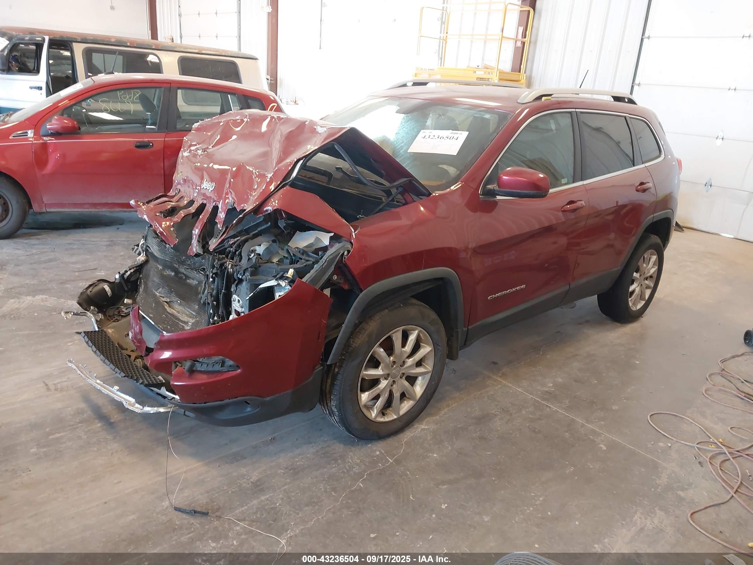 JEEP CHEROKEE image 2