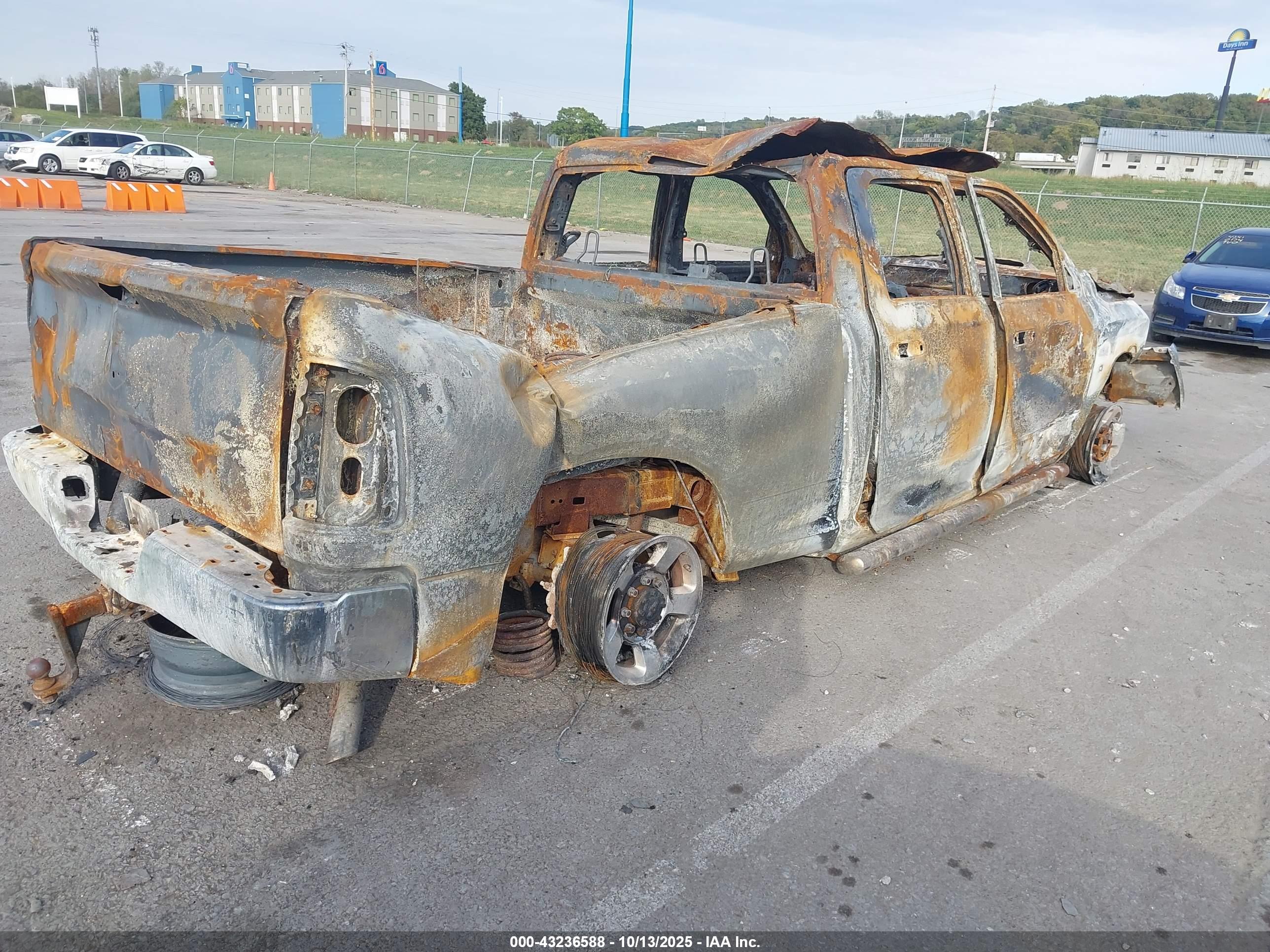 RAM 2500 image 4