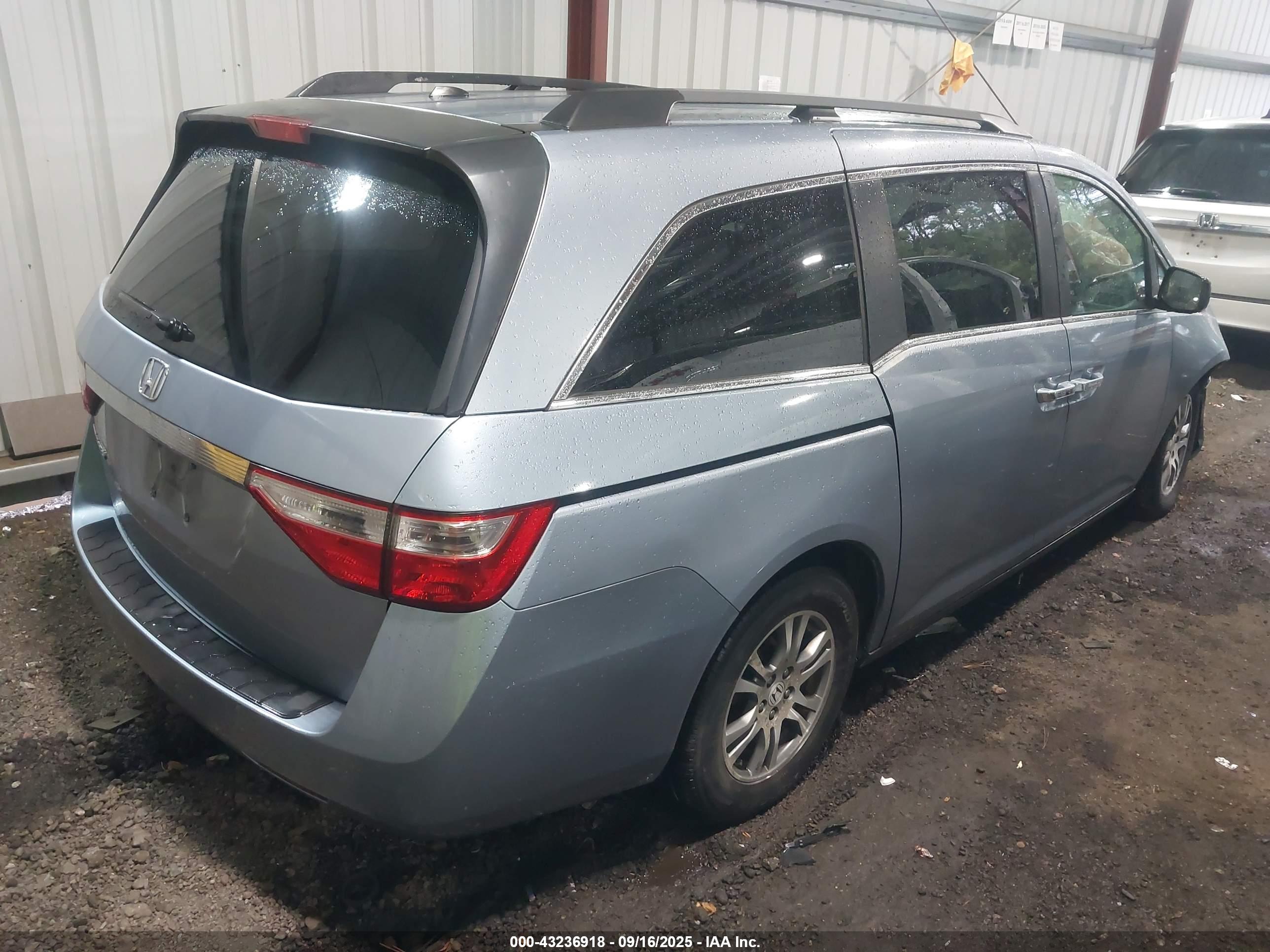 HONDA ODYSSEY image 4
