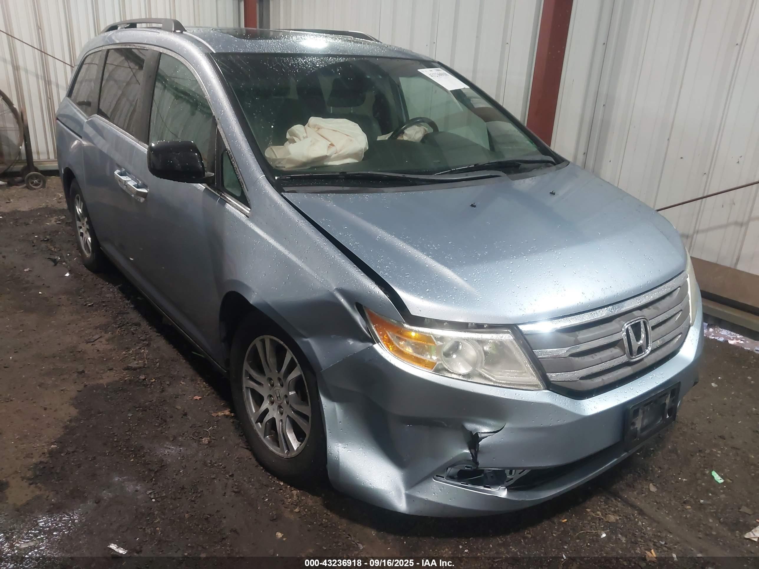 HONDA ODYSSEY image 6